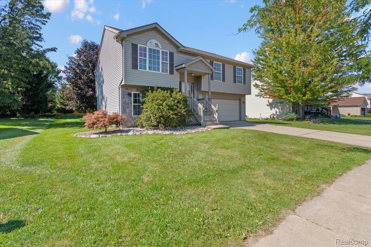 659 Andover Woods Drive