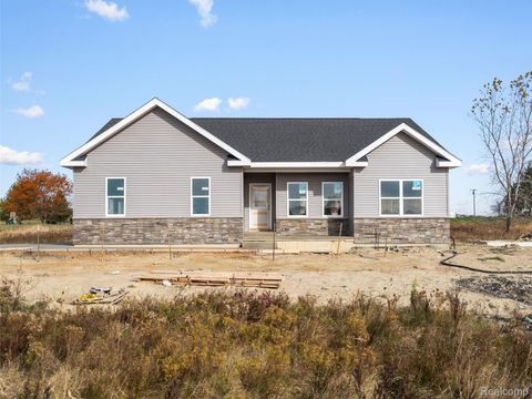 8555 Emerald Lane Almont Township MI 48003