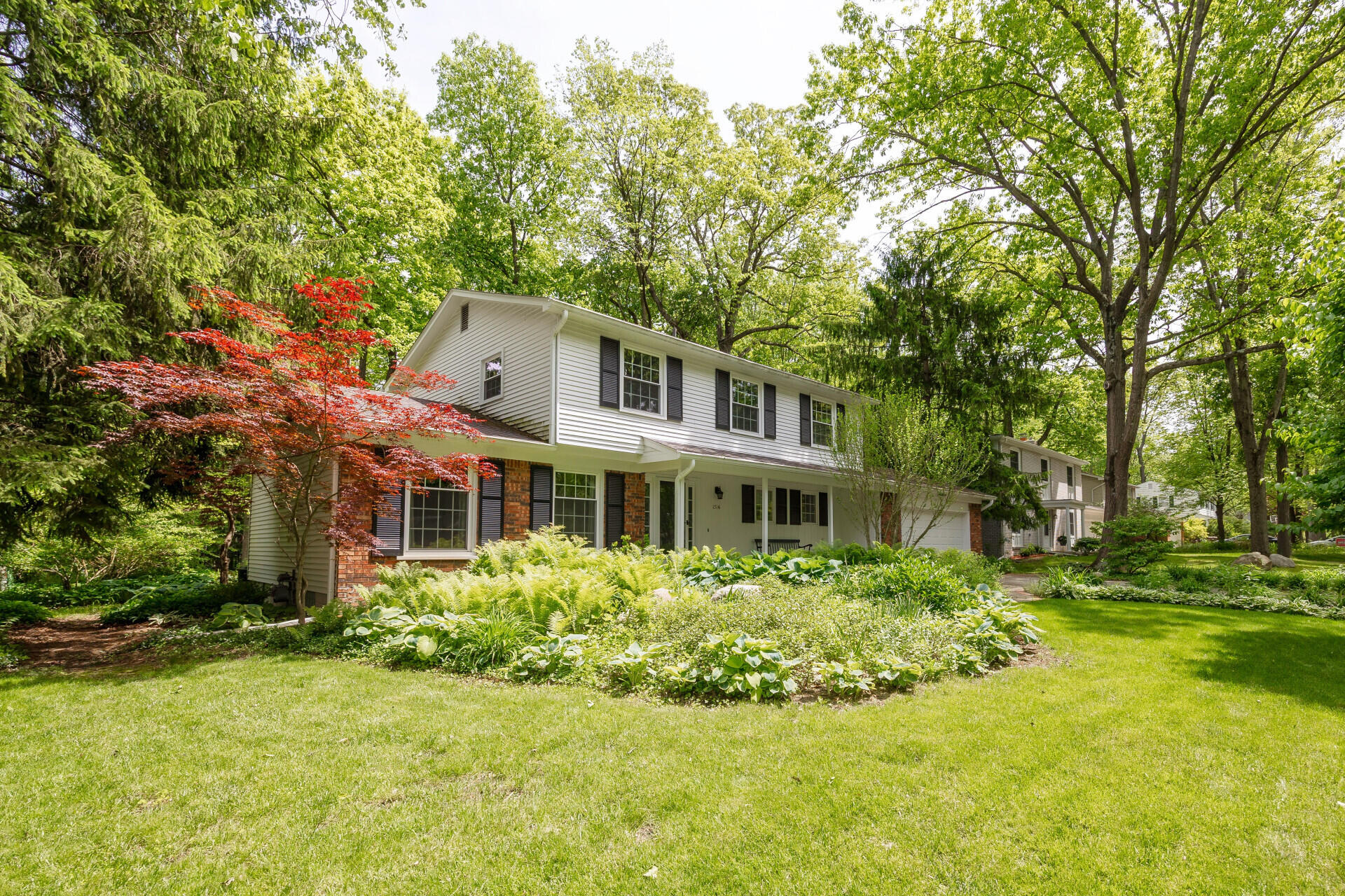 1516 Bardstown Trail