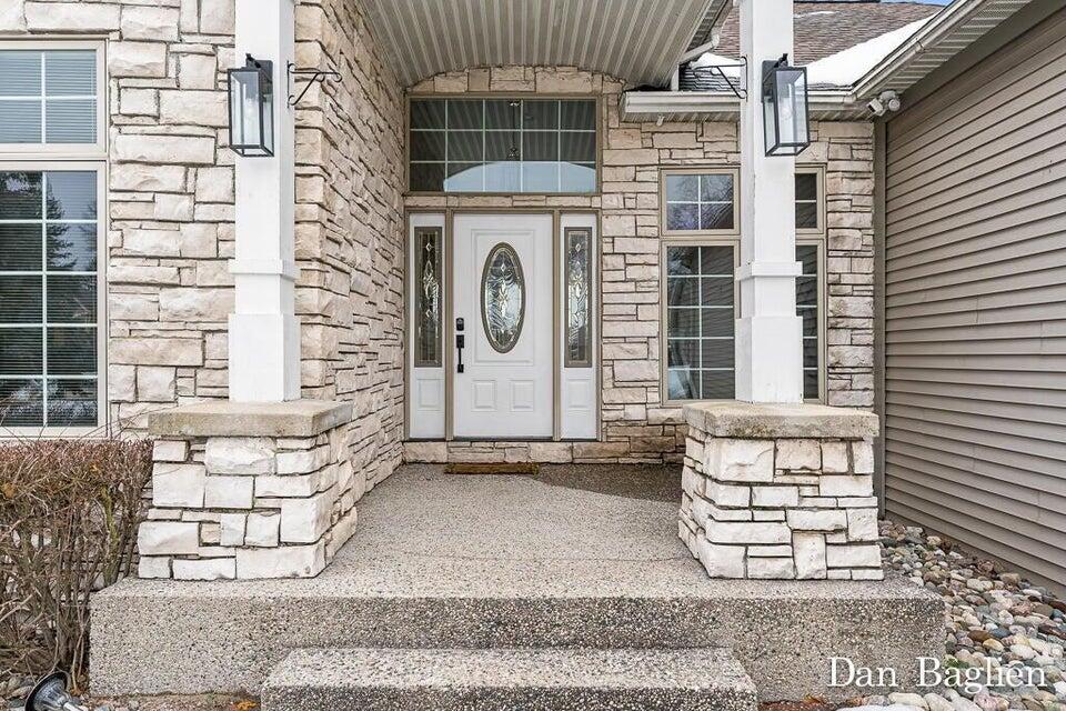 740 Bridgeview Bay Drive