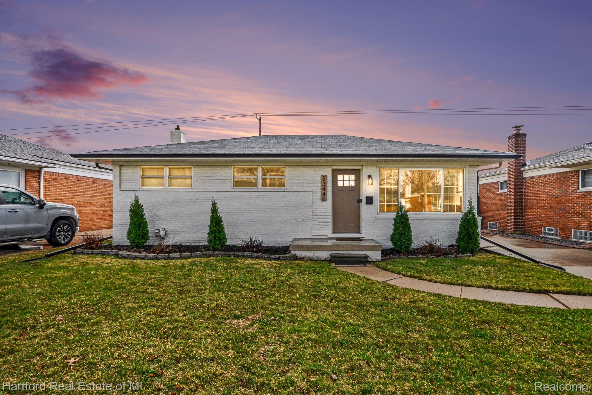 23440 Playview Street