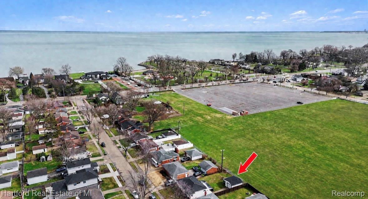 23440 Playview Street