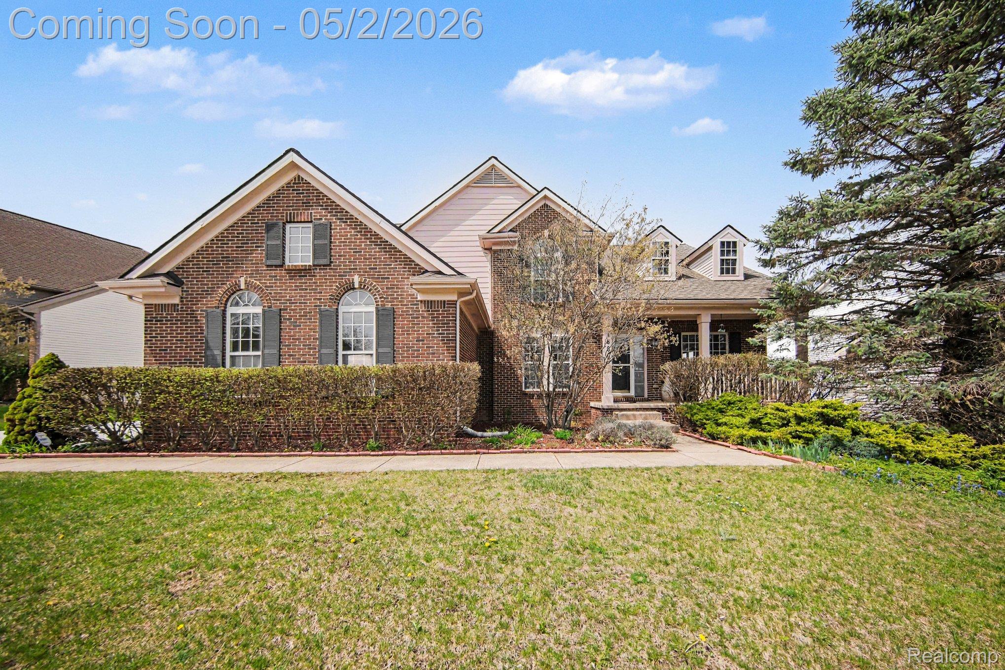 1660 Meadowside Drive