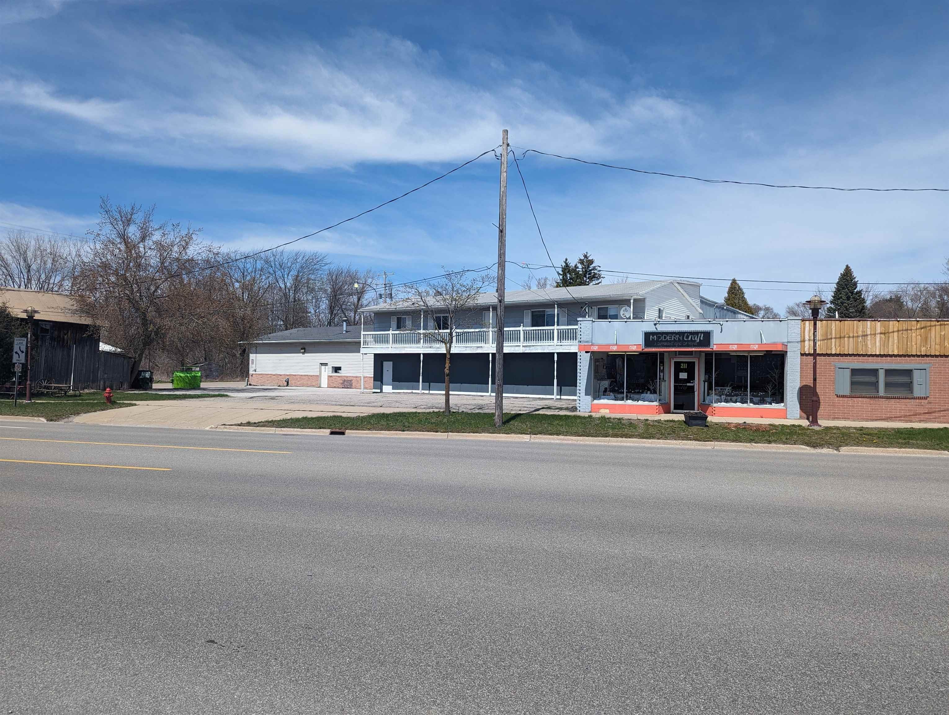 211 E Huron Road
