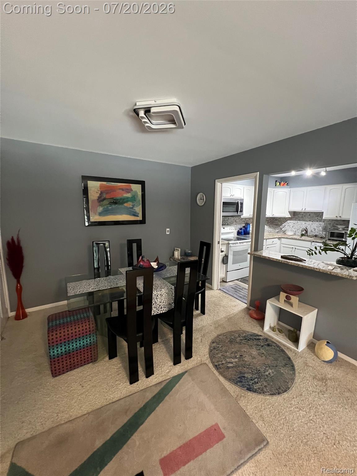 555 Townsend Street 203