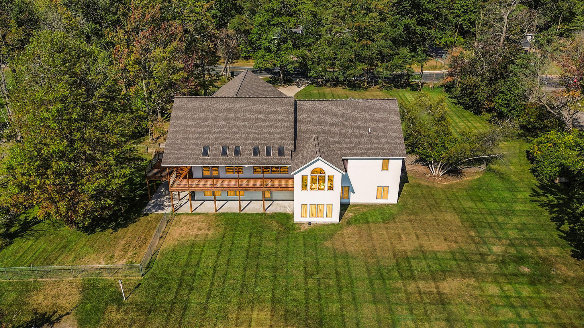 3177 Memorial Drive