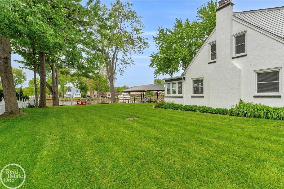 28800 Old North River Road