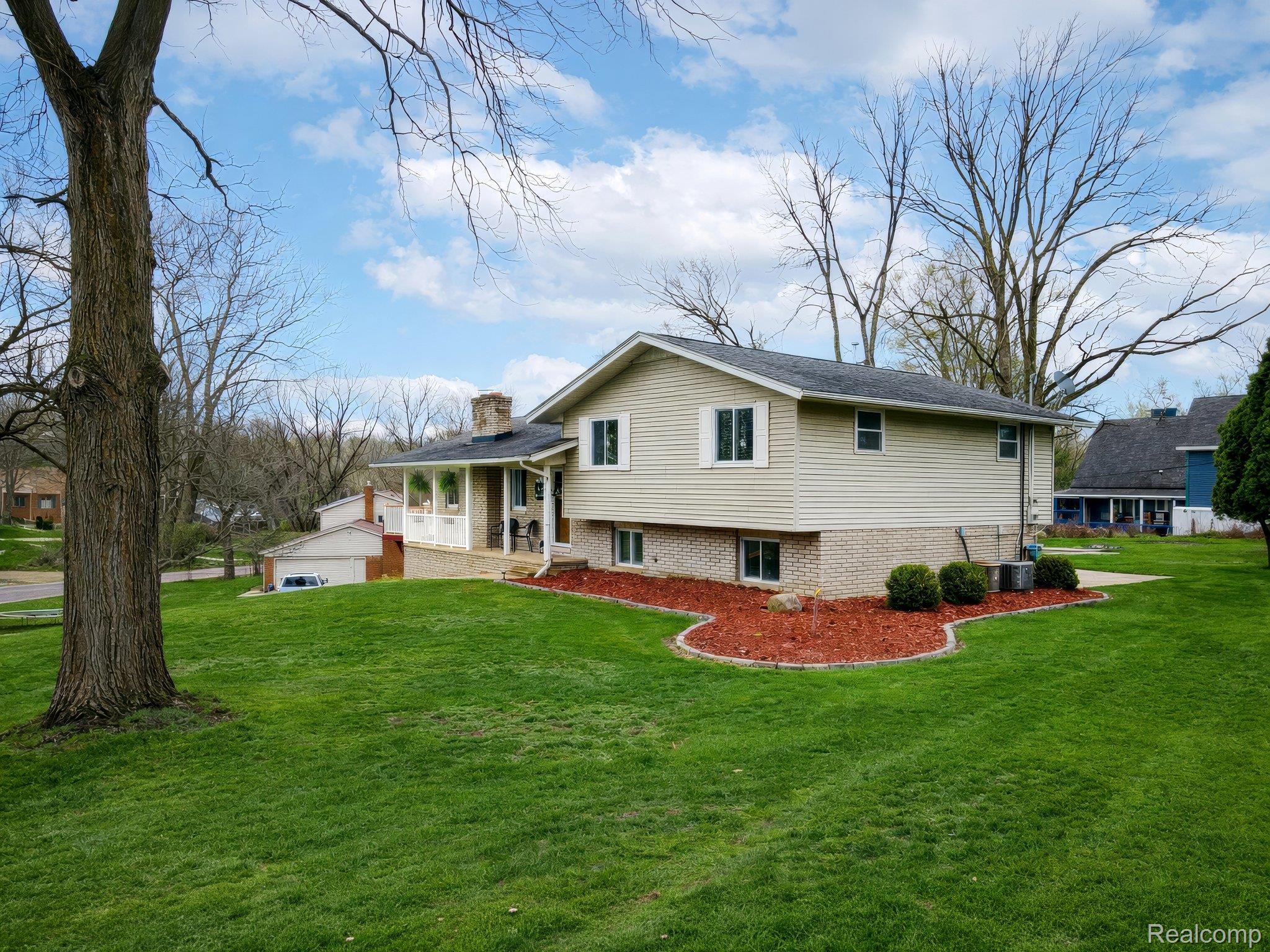 771 Edgewood Drive