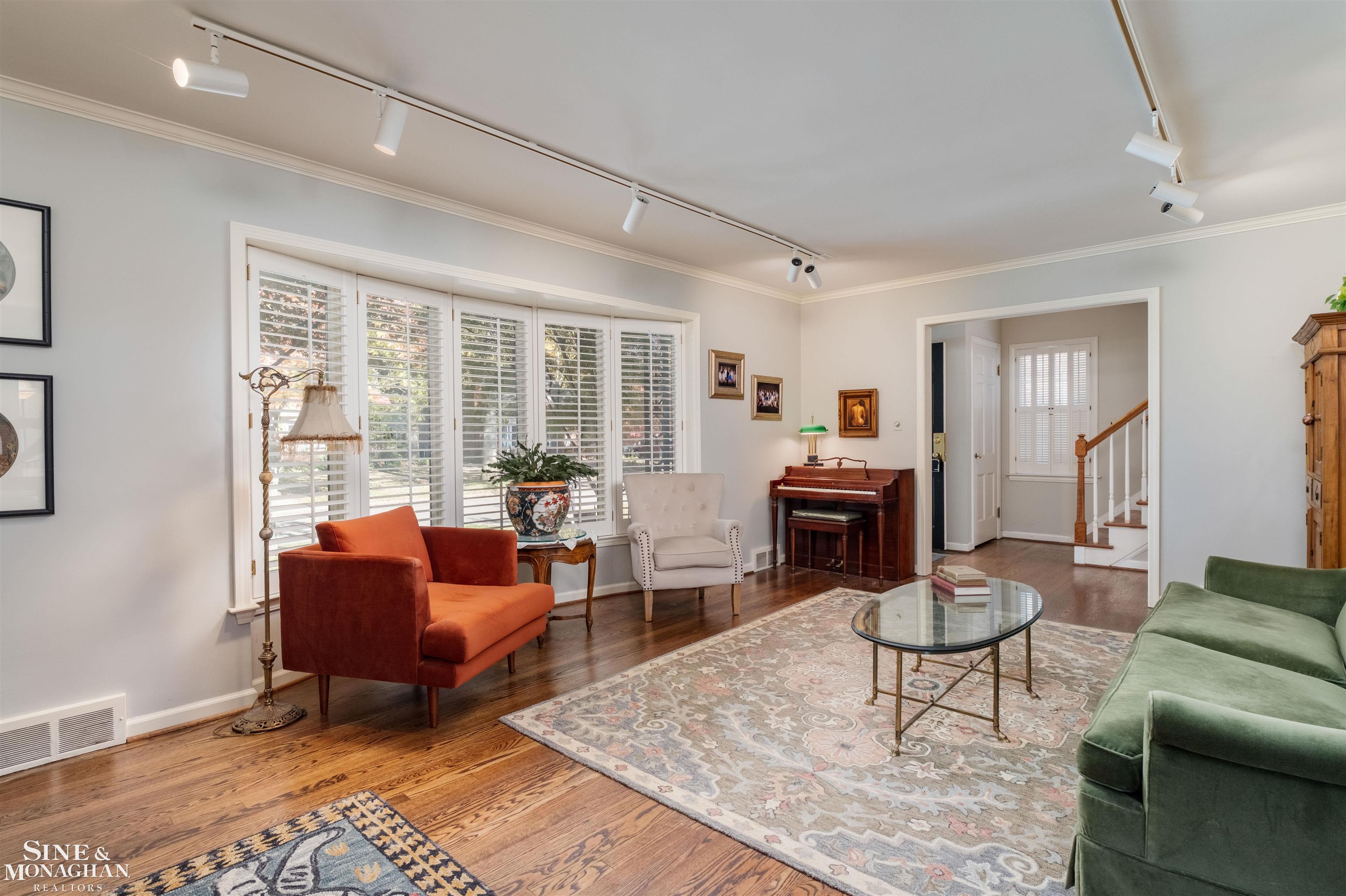 317 Mount Vernon Avenue