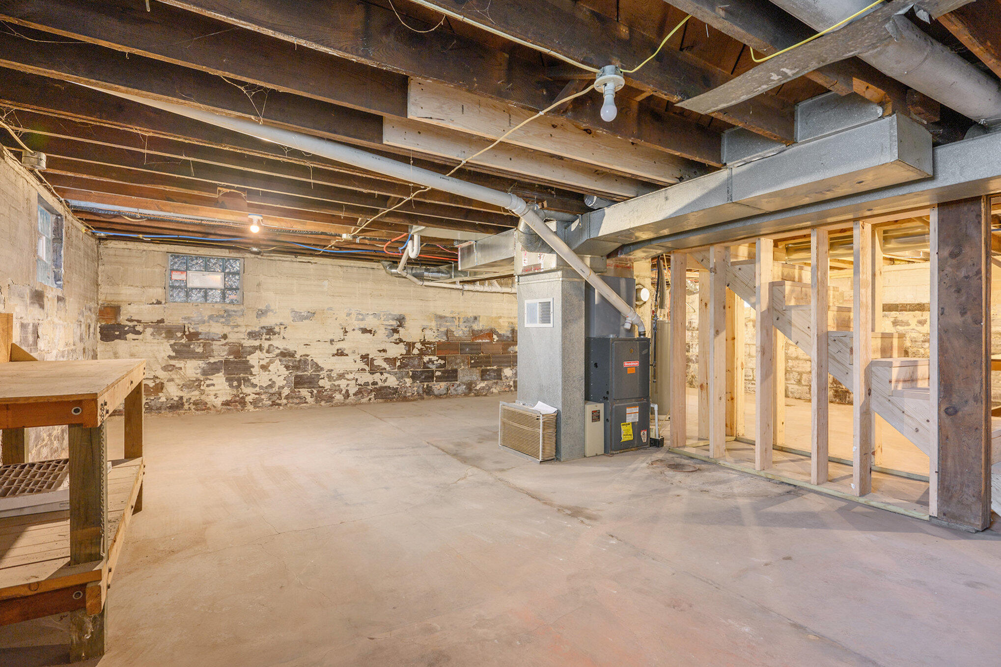 Three Rivers City, Michigan 49093, United States, 5 Bedrooms Bedrooms, ,2 BathroomsBathrooms,Residential,Active,216498