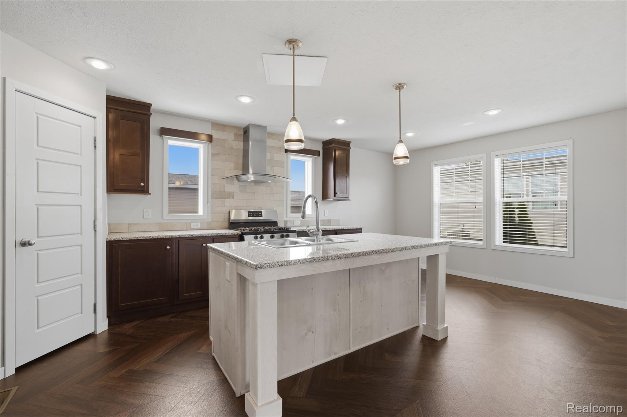 11766 Cedarbrook Drive