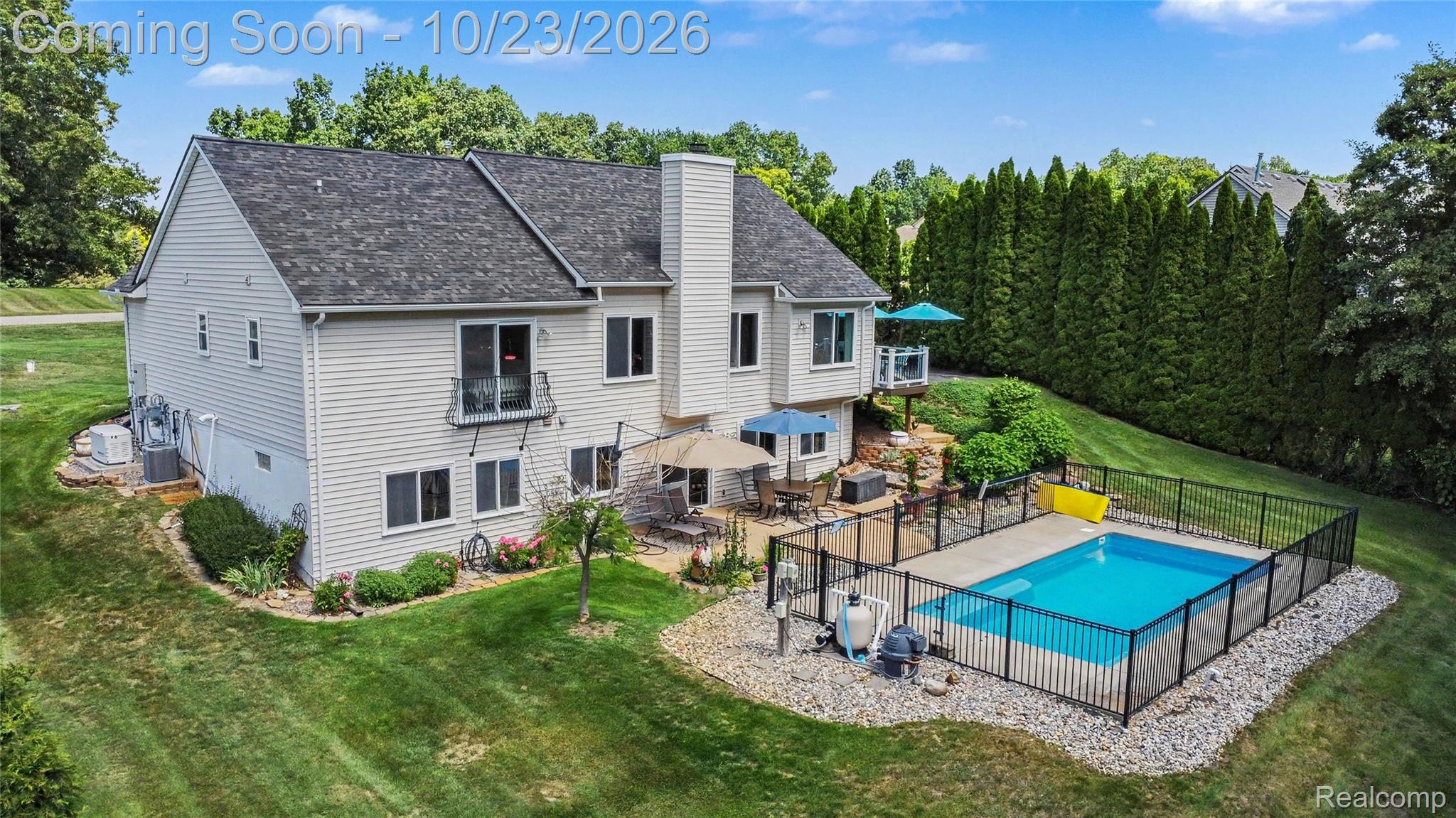 4312 Ridge Court