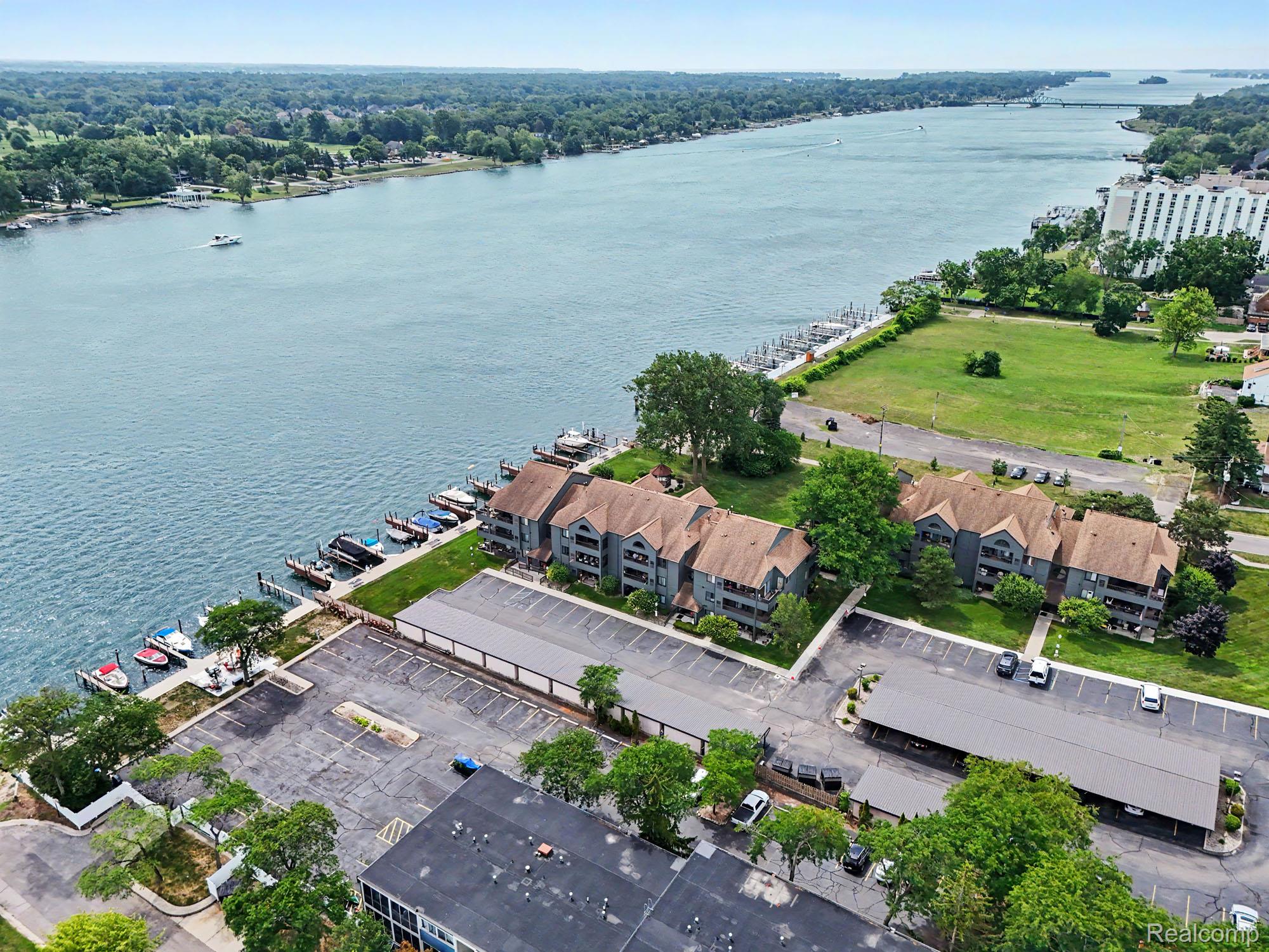2445 Riverside Drive 304