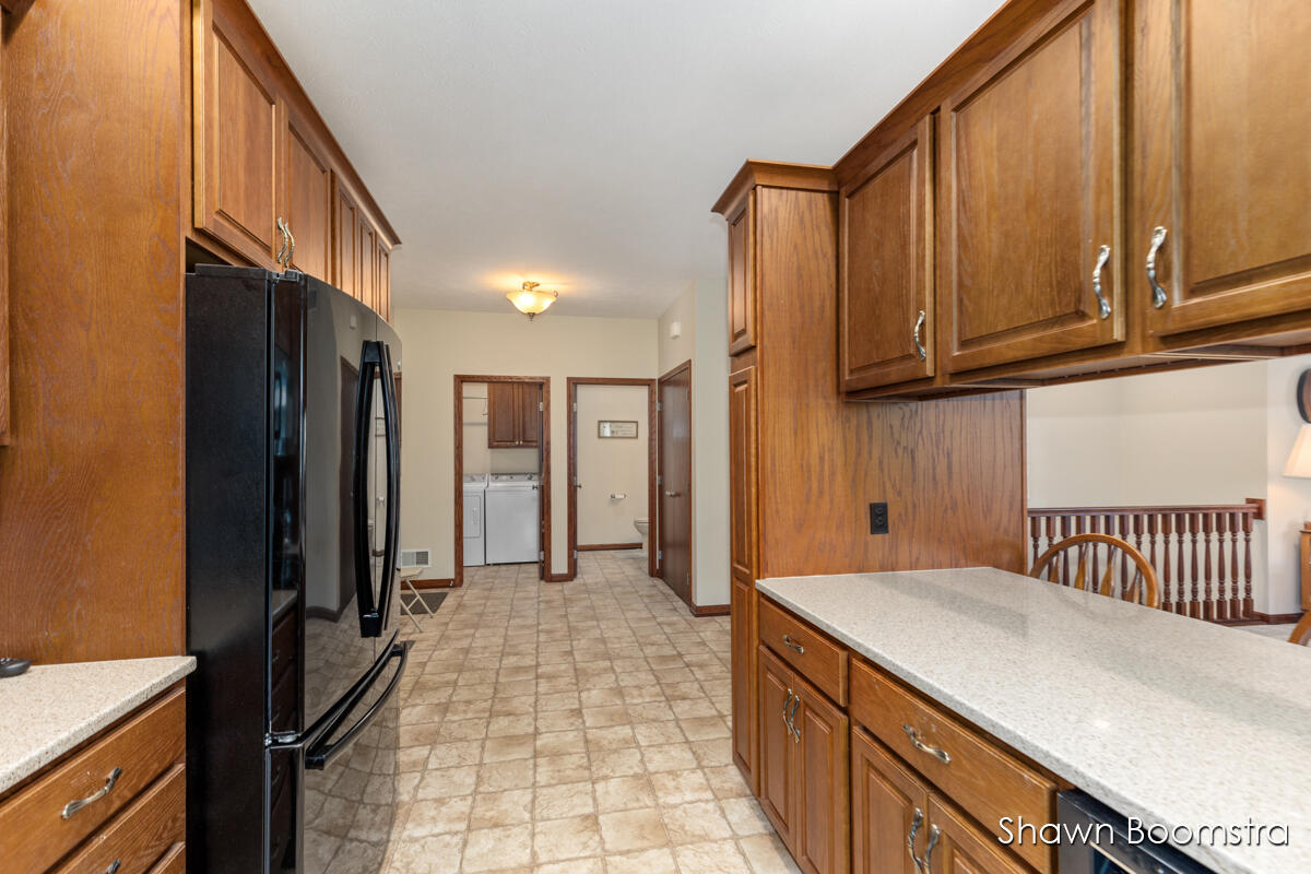 8105 Amber Crest Drive SW