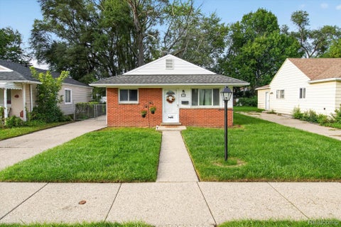 Photo for 2199 Pearl Avenue