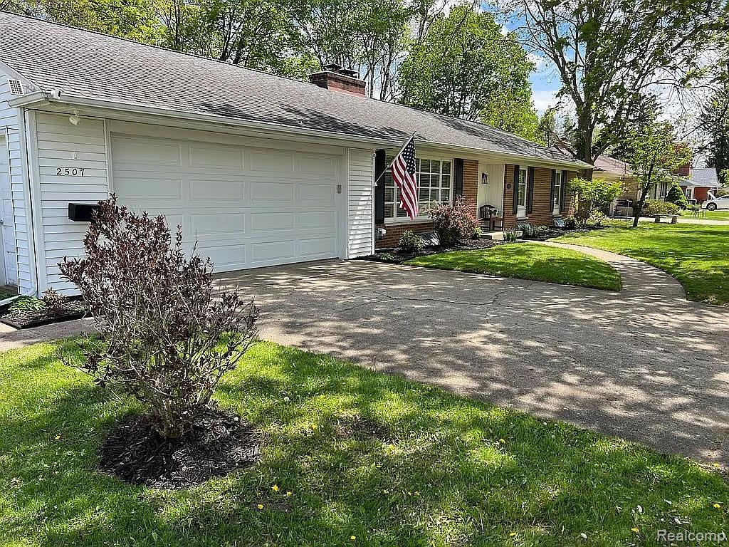 2507 Carlyle Drive