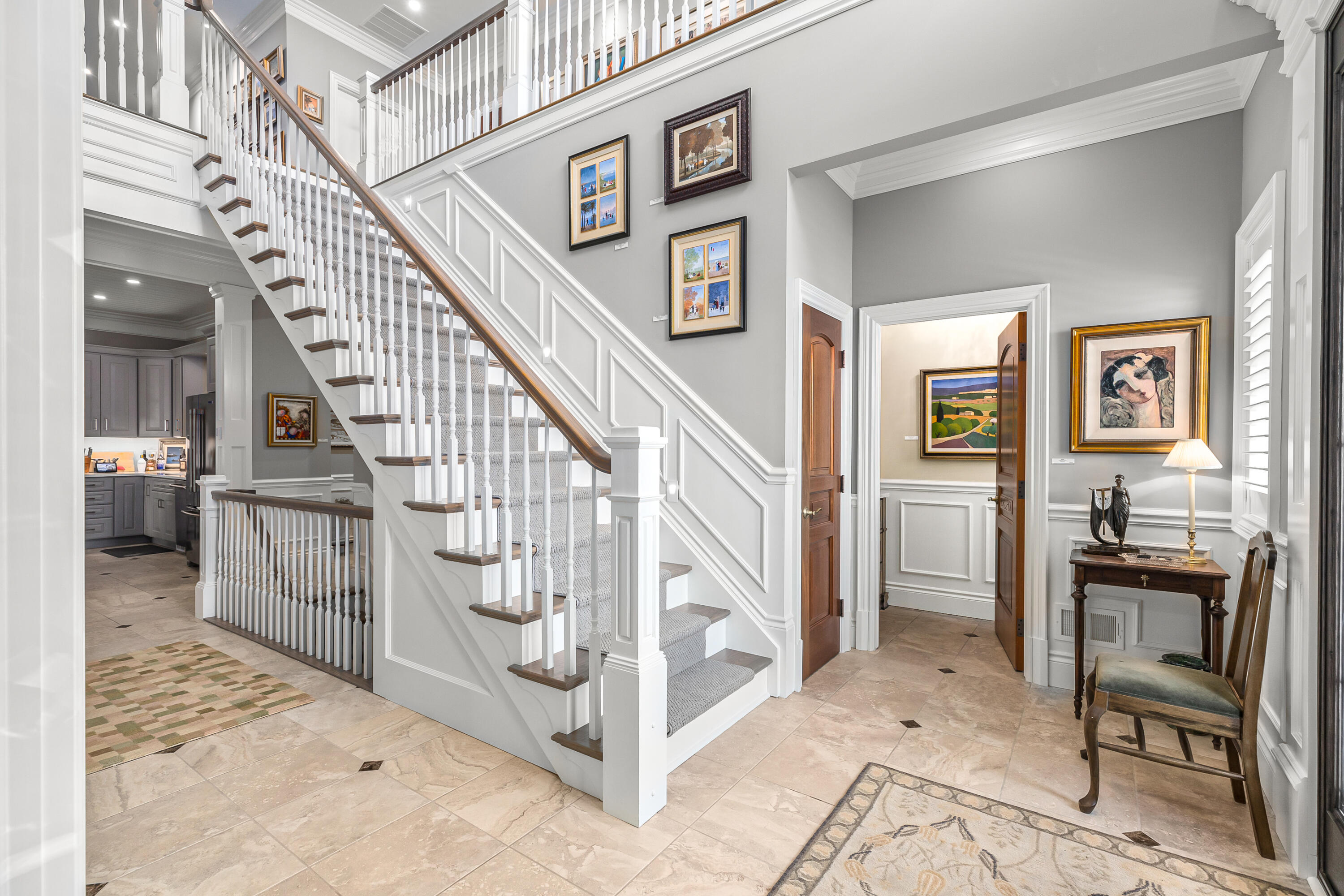 543 Deer Street
