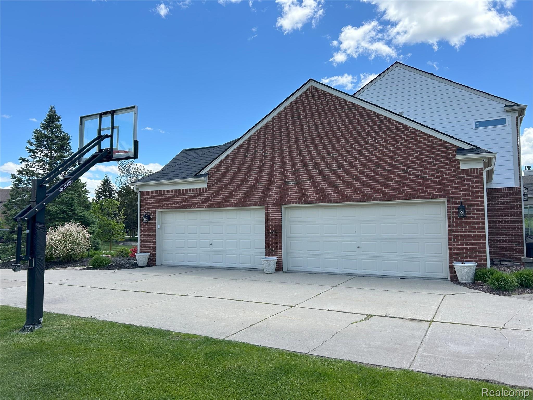 11273 Fellows Creek Drive