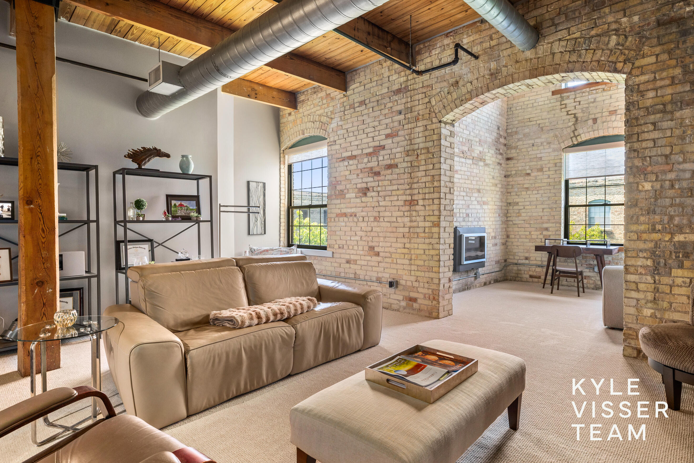 940 Monroe Avenue NW 503
