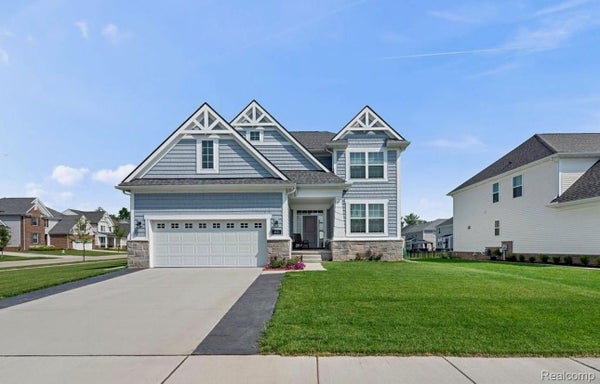 1821 EMERALD LN, WIXOM, MI 48393 - Image 15c9a8a7d91cac76accd235350f8b2b8/788679649