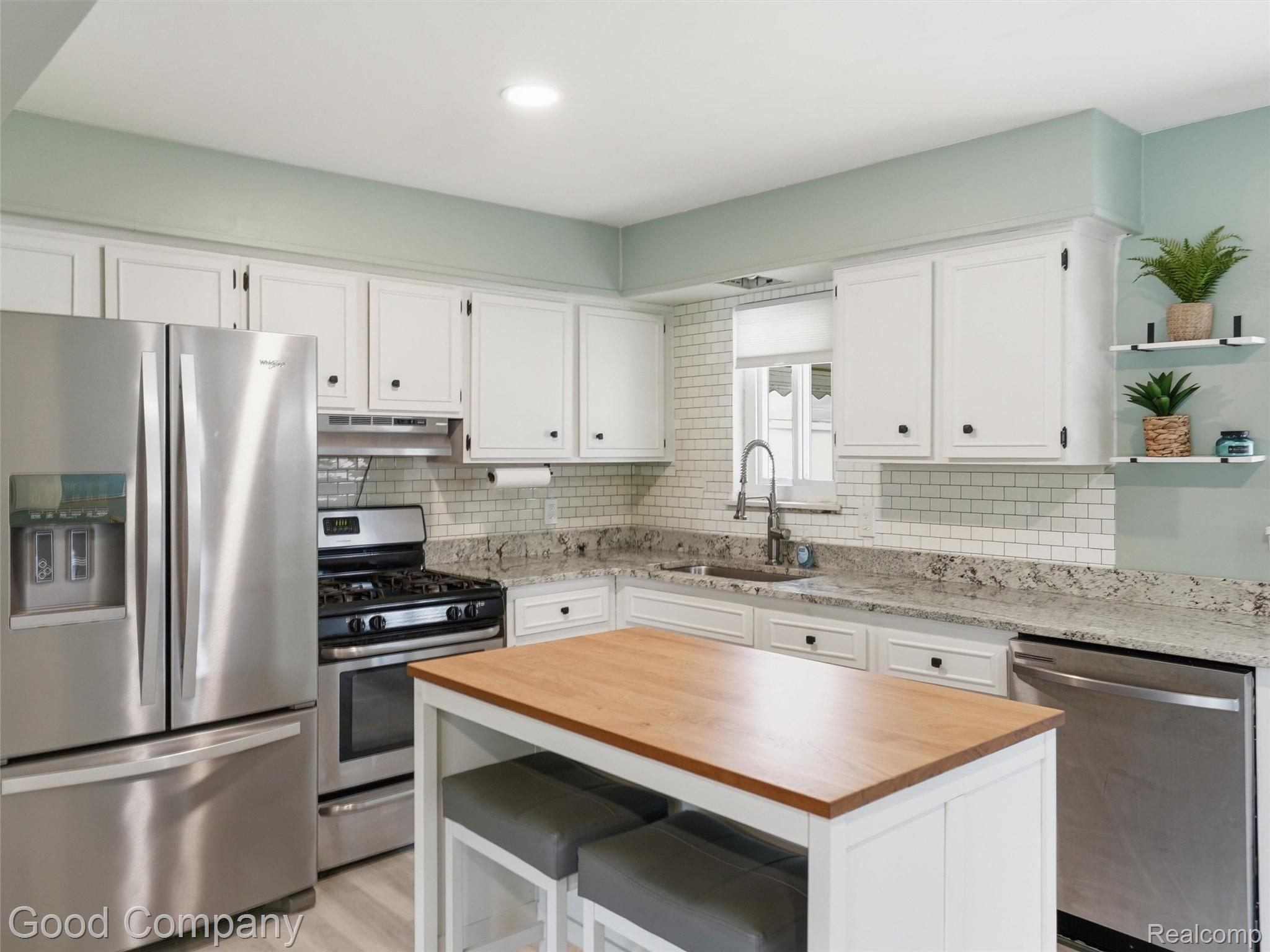 31506 Gardendale Drive