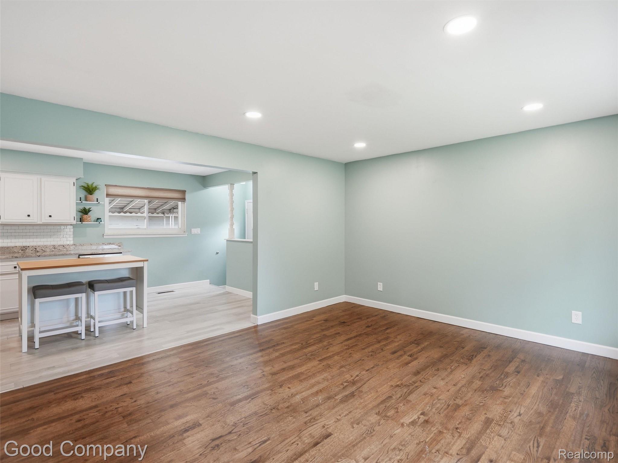 31506 Gardendale Drive