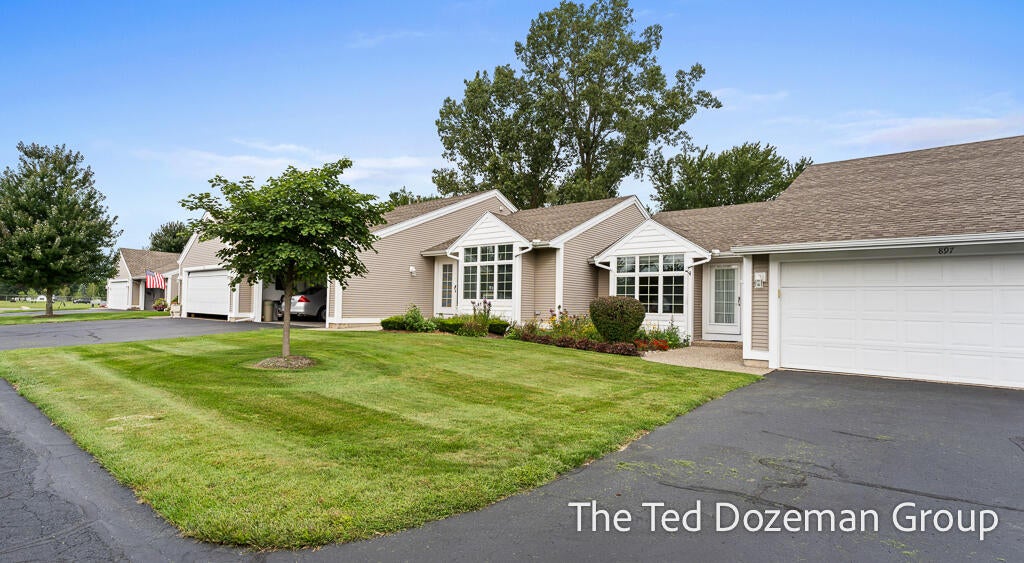 897 Clareridge Court