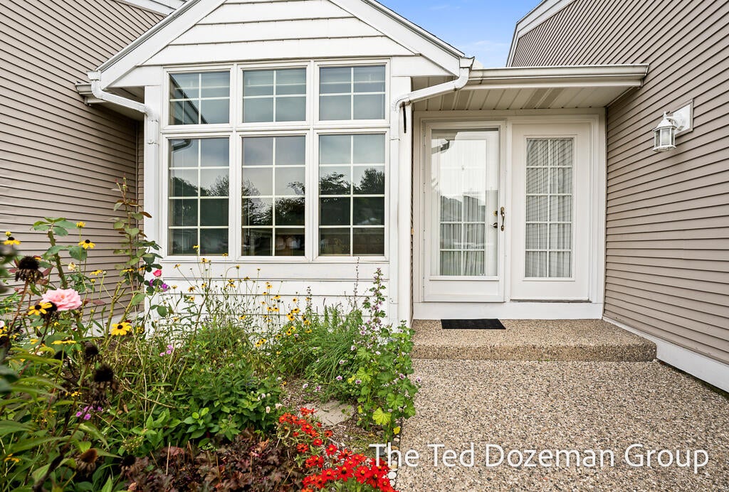 897 Clareridge Court