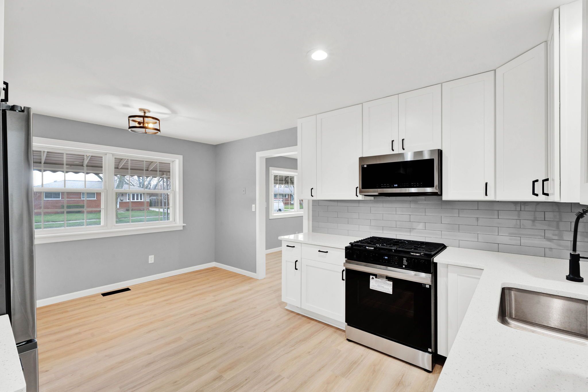 Warren City Macomb, Michigan 48088, United States, 3 Bedrooms Bedrooms, ,1 BathroomBathrooms,Residential,Active,106717