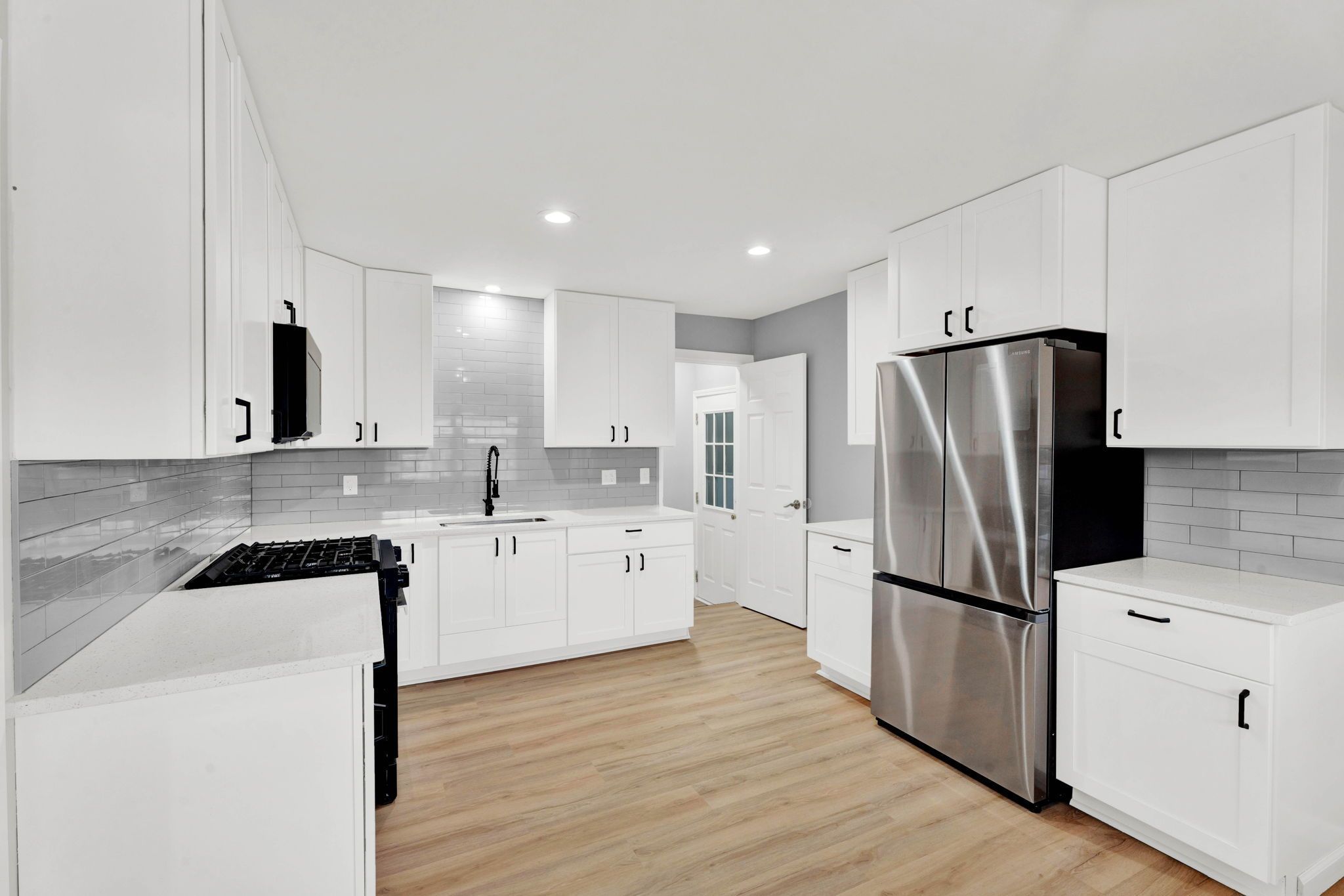 Warren City Macomb, Michigan 48088, United States, 3 Bedrooms Bedrooms, ,1 BathroomBathrooms,Residential,Active,106717