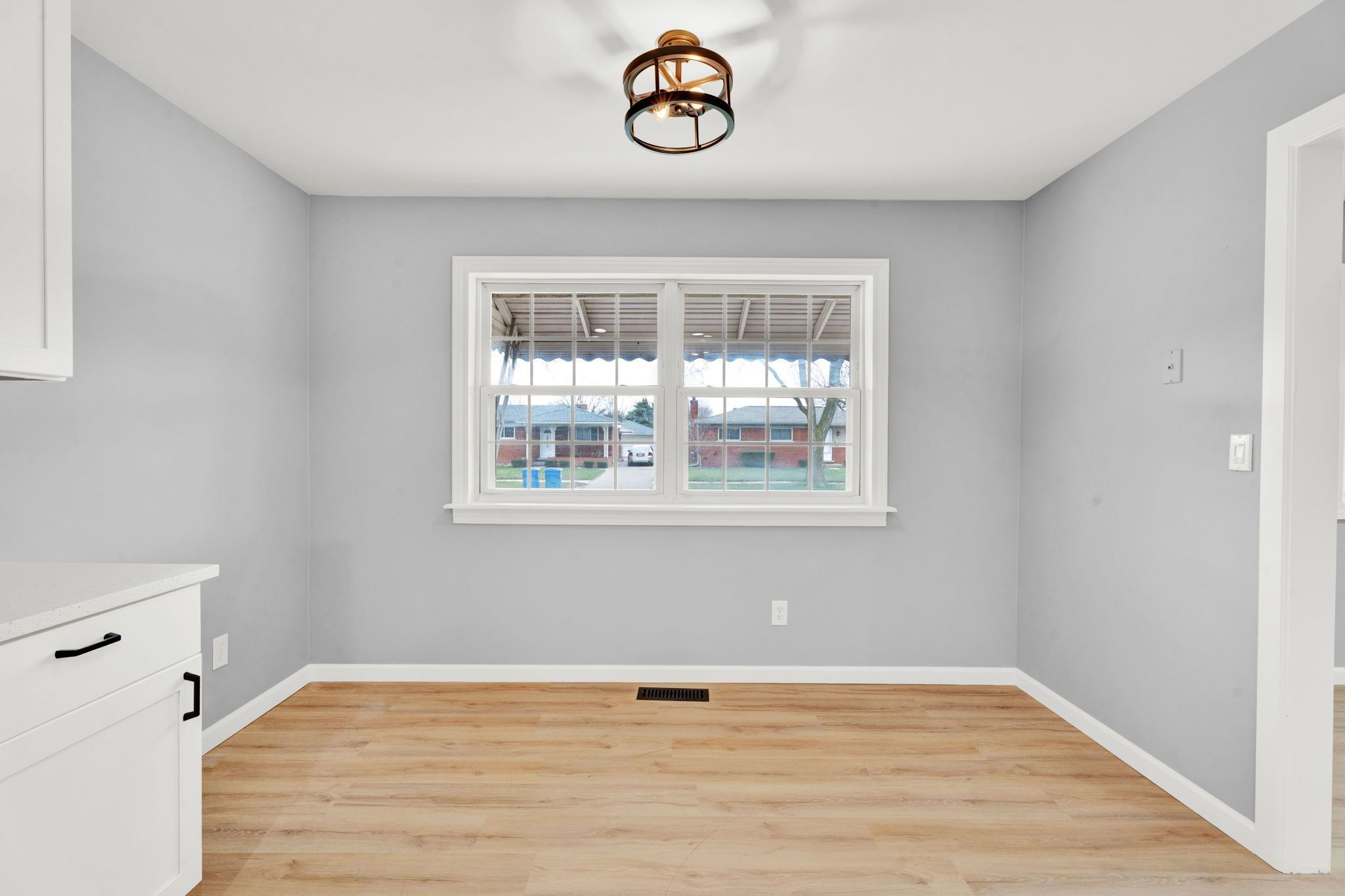 Warren City Macomb, Michigan 48088, United States, 3 Bedrooms Bedrooms, ,1 BathroomBathrooms,Residential,Active,106717