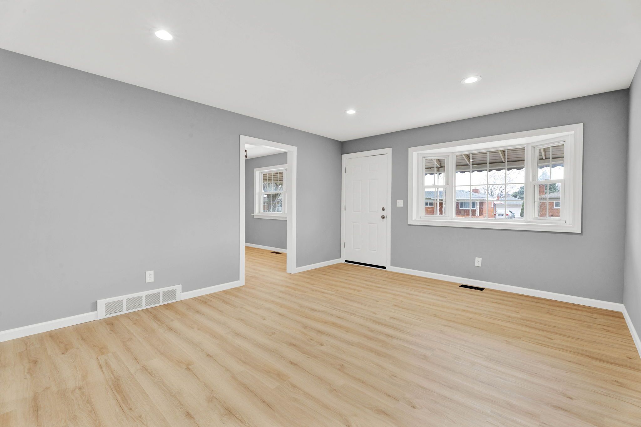 Warren City Macomb, Michigan 48088, United States, 3 Bedrooms Bedrooms, ,1 BathroomBathrooms,Residential,Active,106717