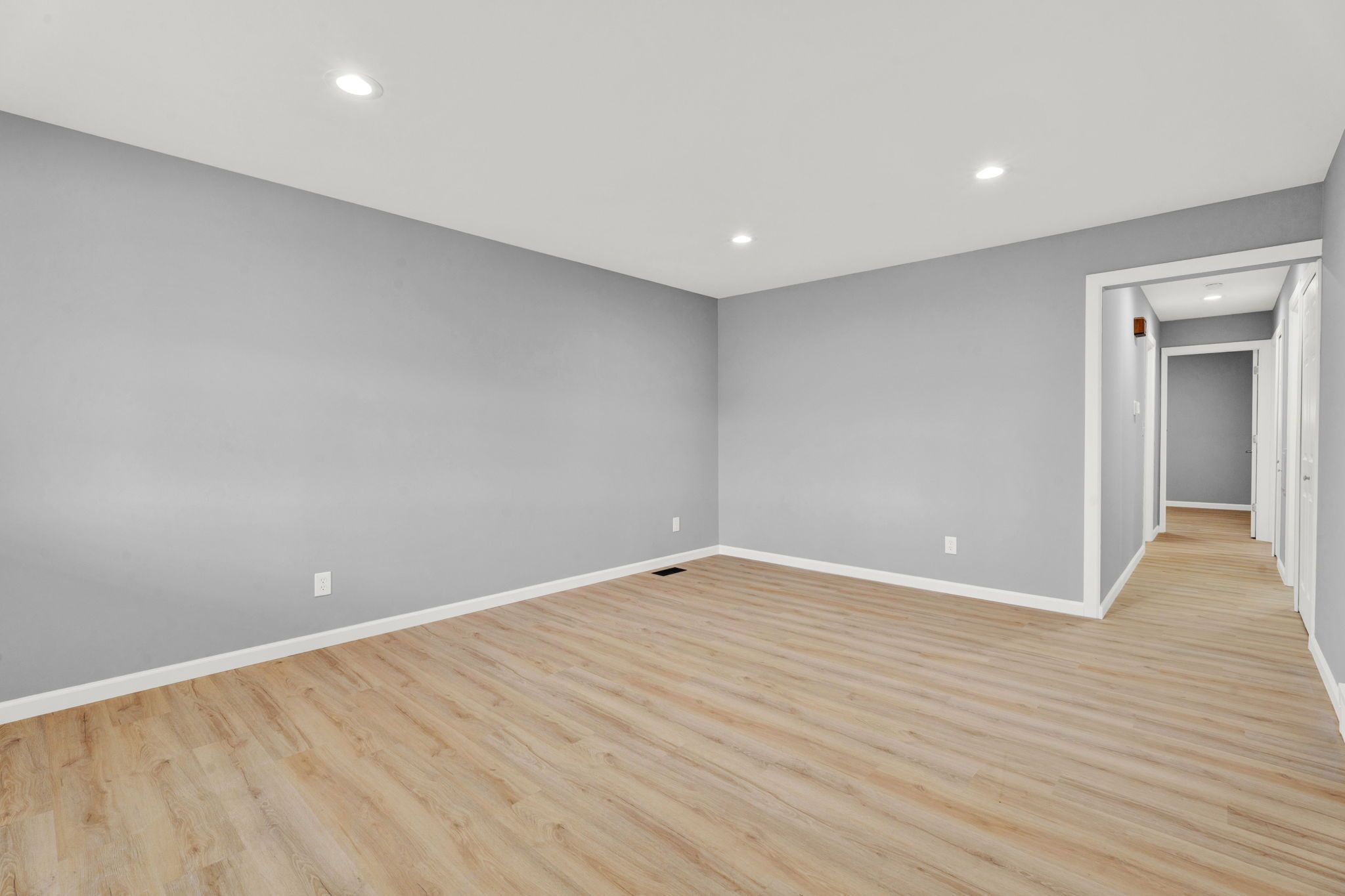 27161 Huntington Drive