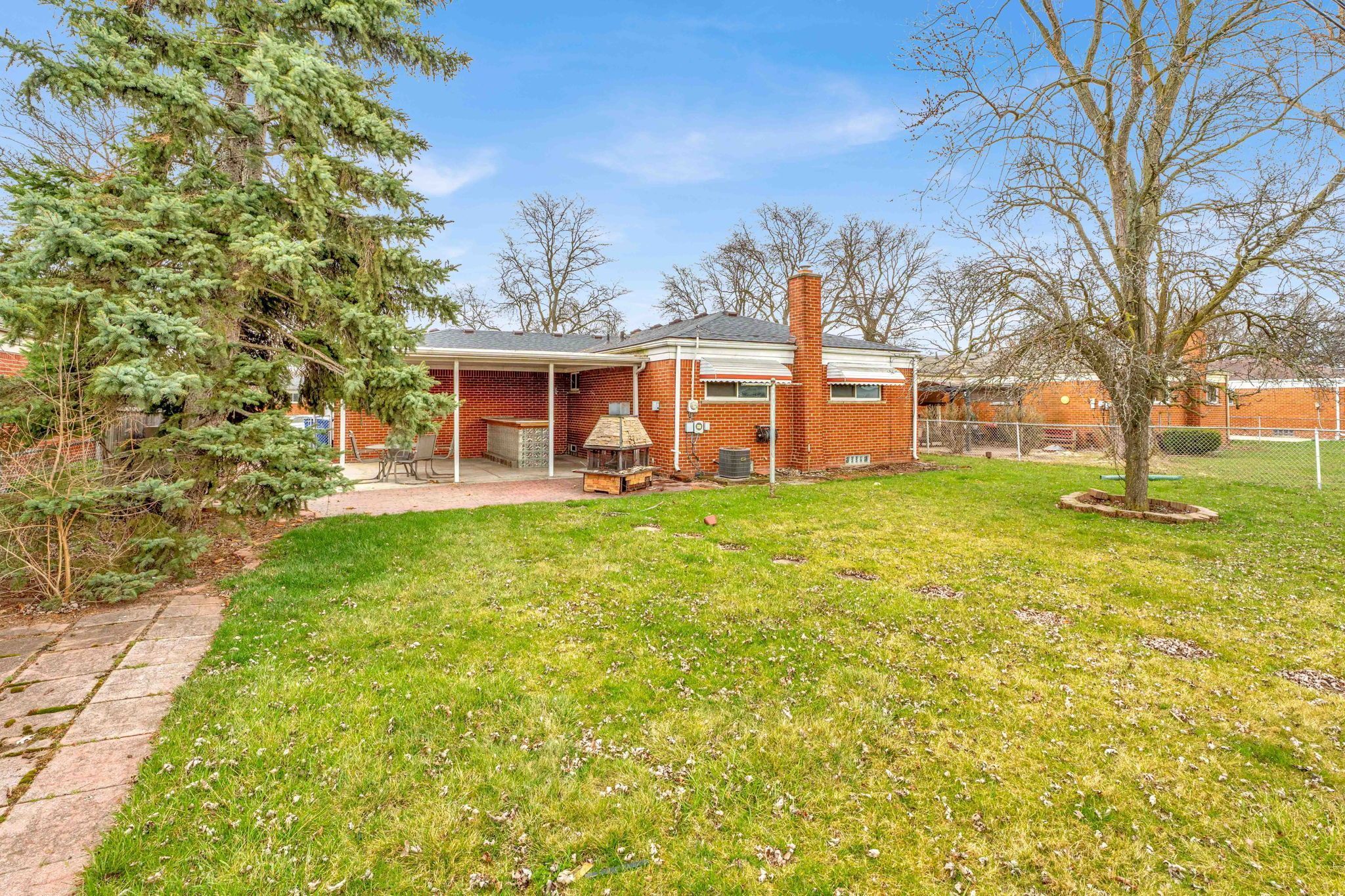 Warren City Macomb, Michigan 48088, United States, 3 Bedrooms Bedrooms, ,1 BathroomBathrooms,Residential,Active,106717