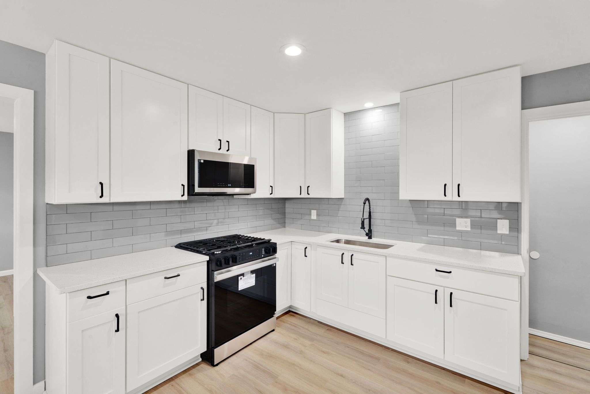 Warren City Macomb, Michigan 48088, United States, 3 Bedrooms Bedrooms, ,1 BathroomBathrooms,Residential,Active,106717