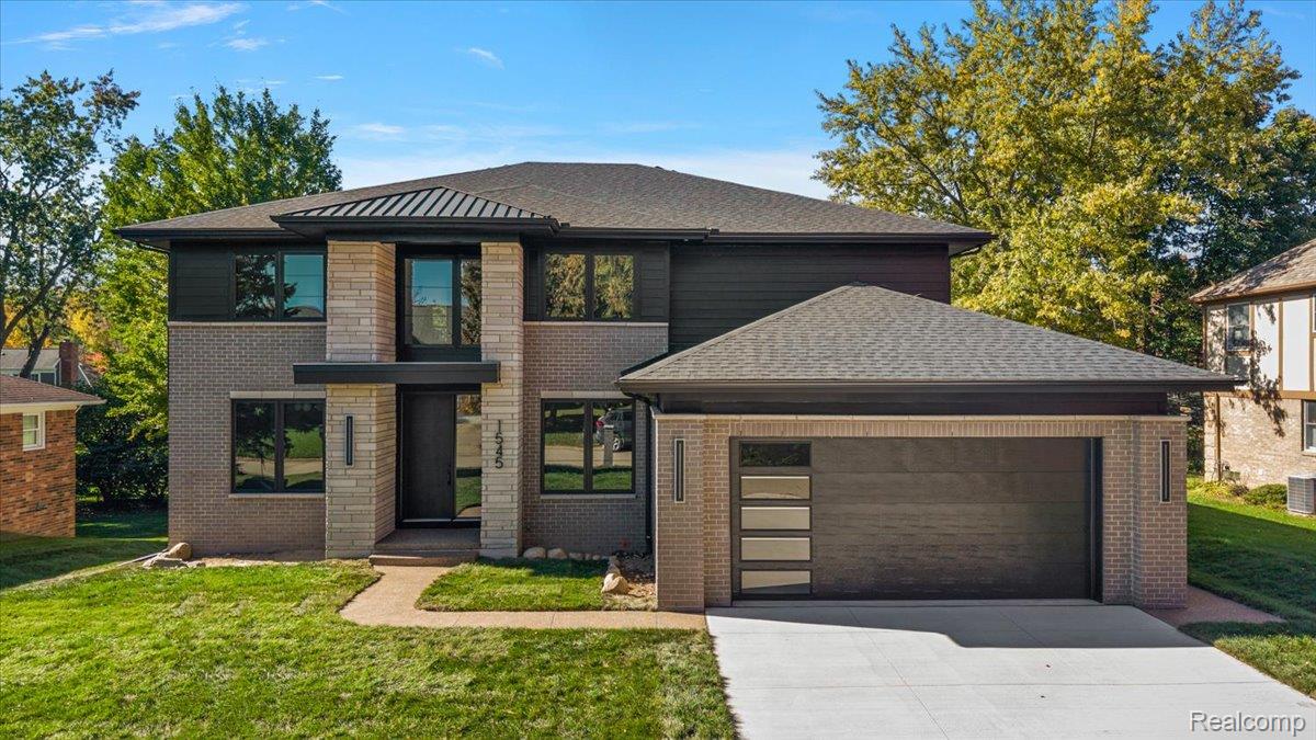 1545 Tiverton Trail Drive