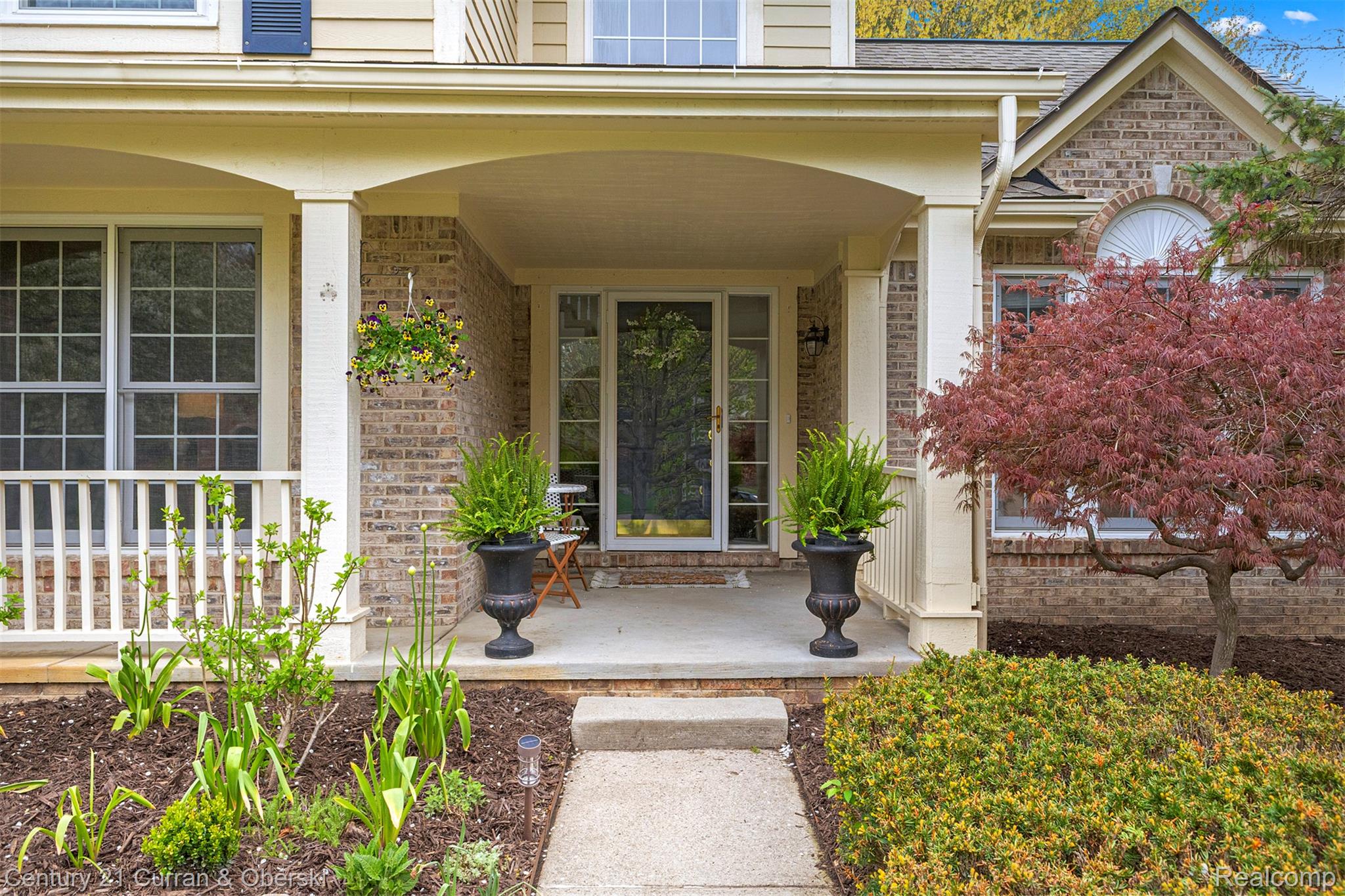 1424 Woodbridge Lane