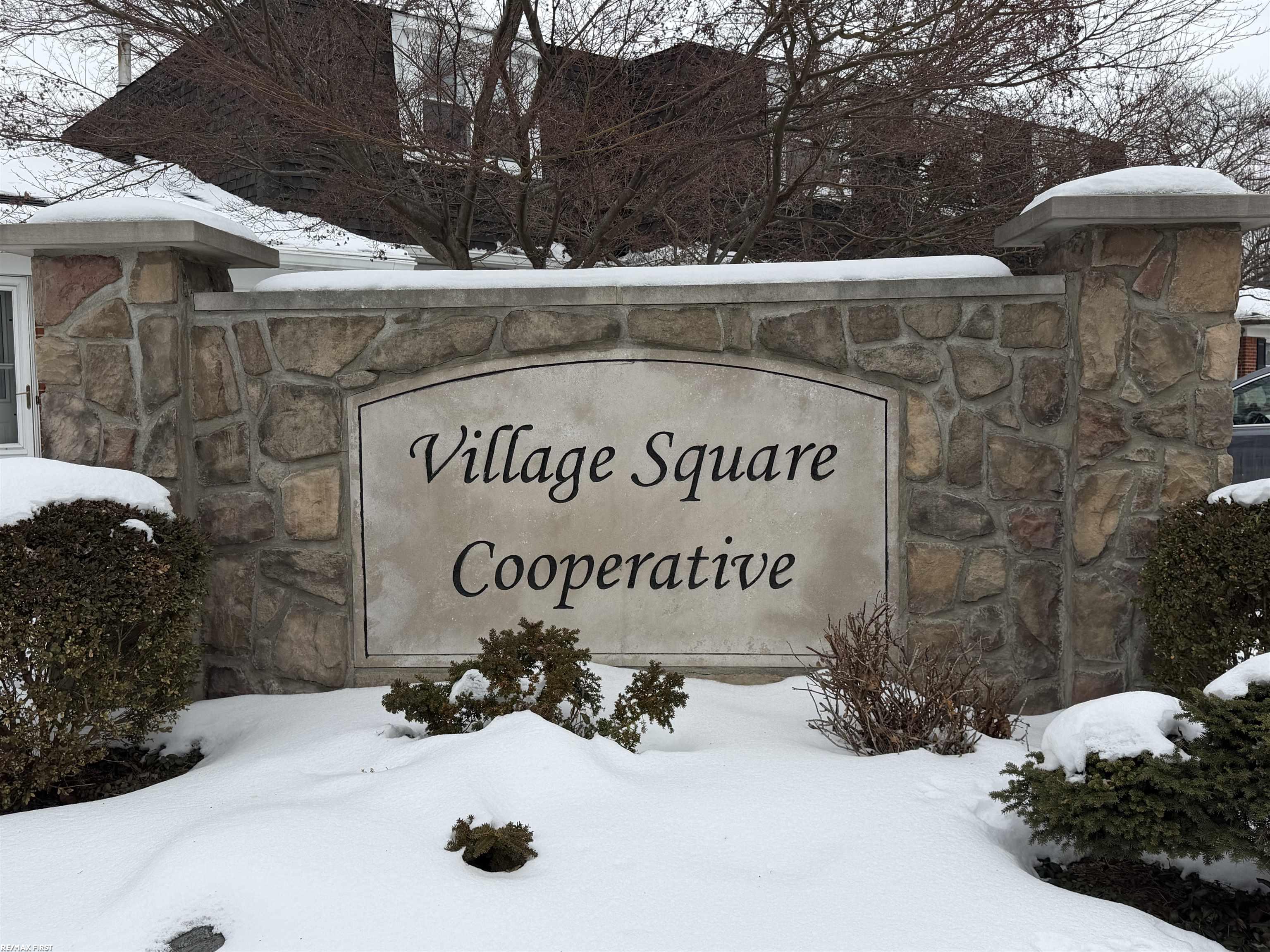 45183 Kensington Street