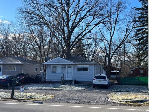 19461 Inkster Road Livonia City MI 48152