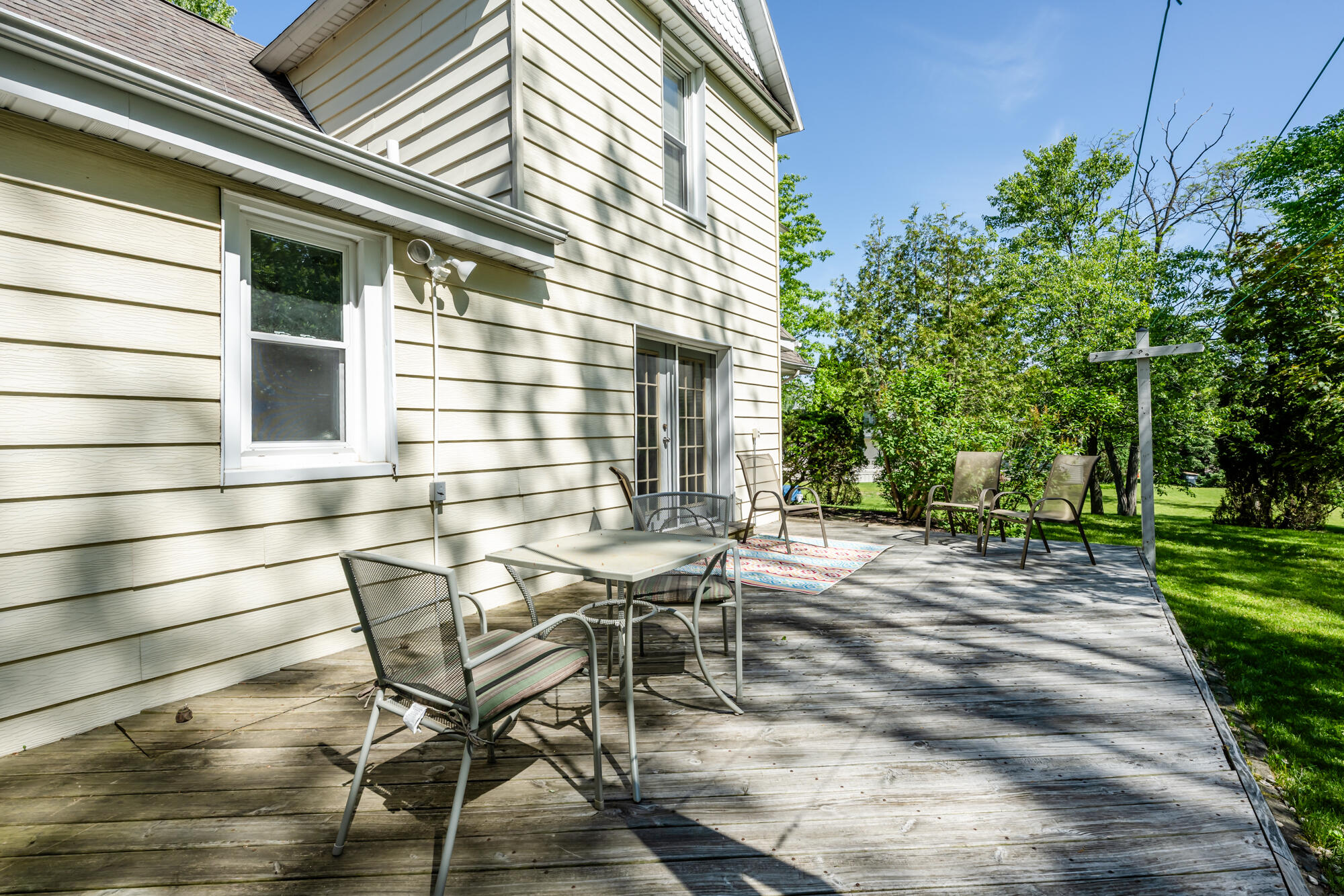 5785 Ridge Road