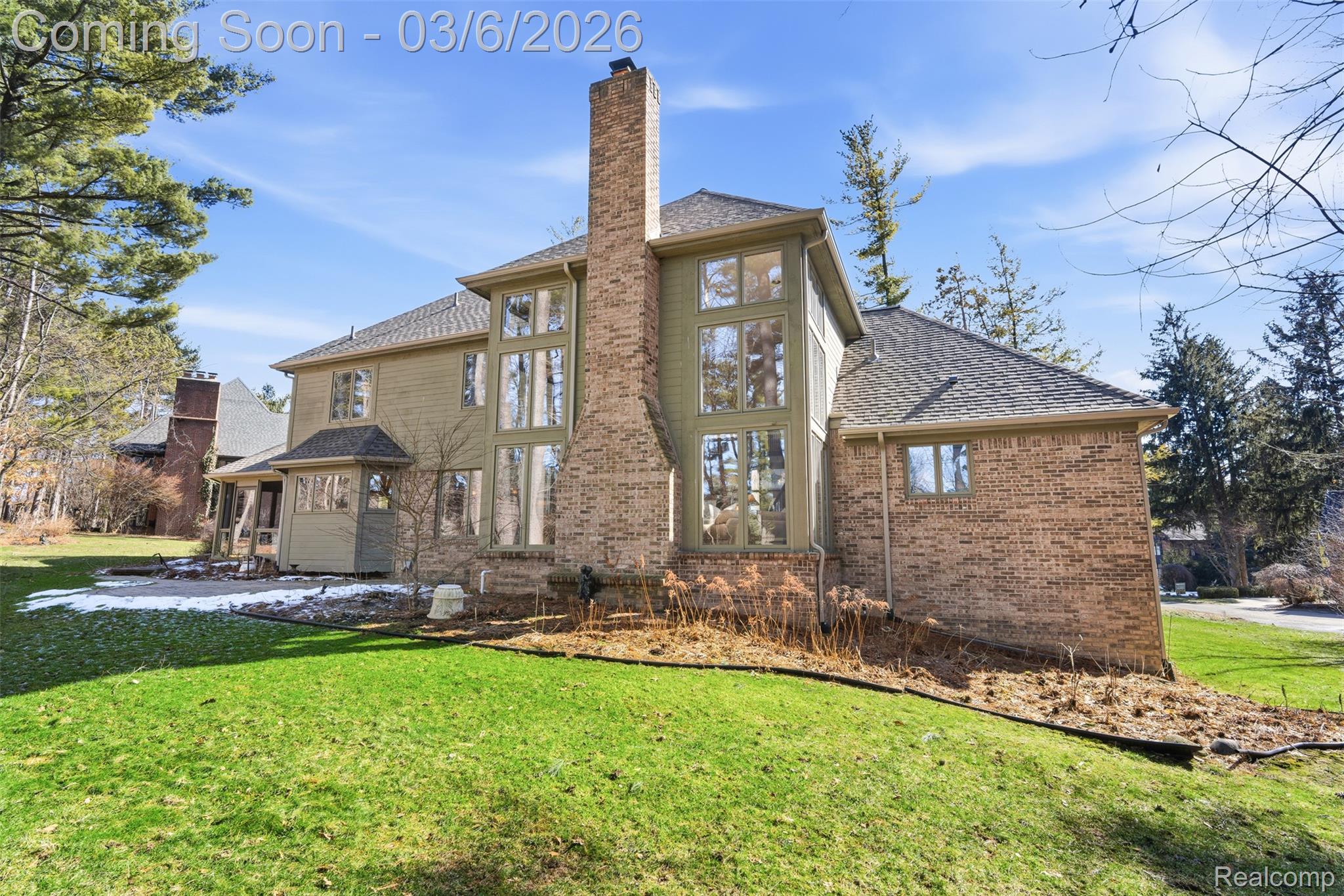 5306 Hidden Pines Court