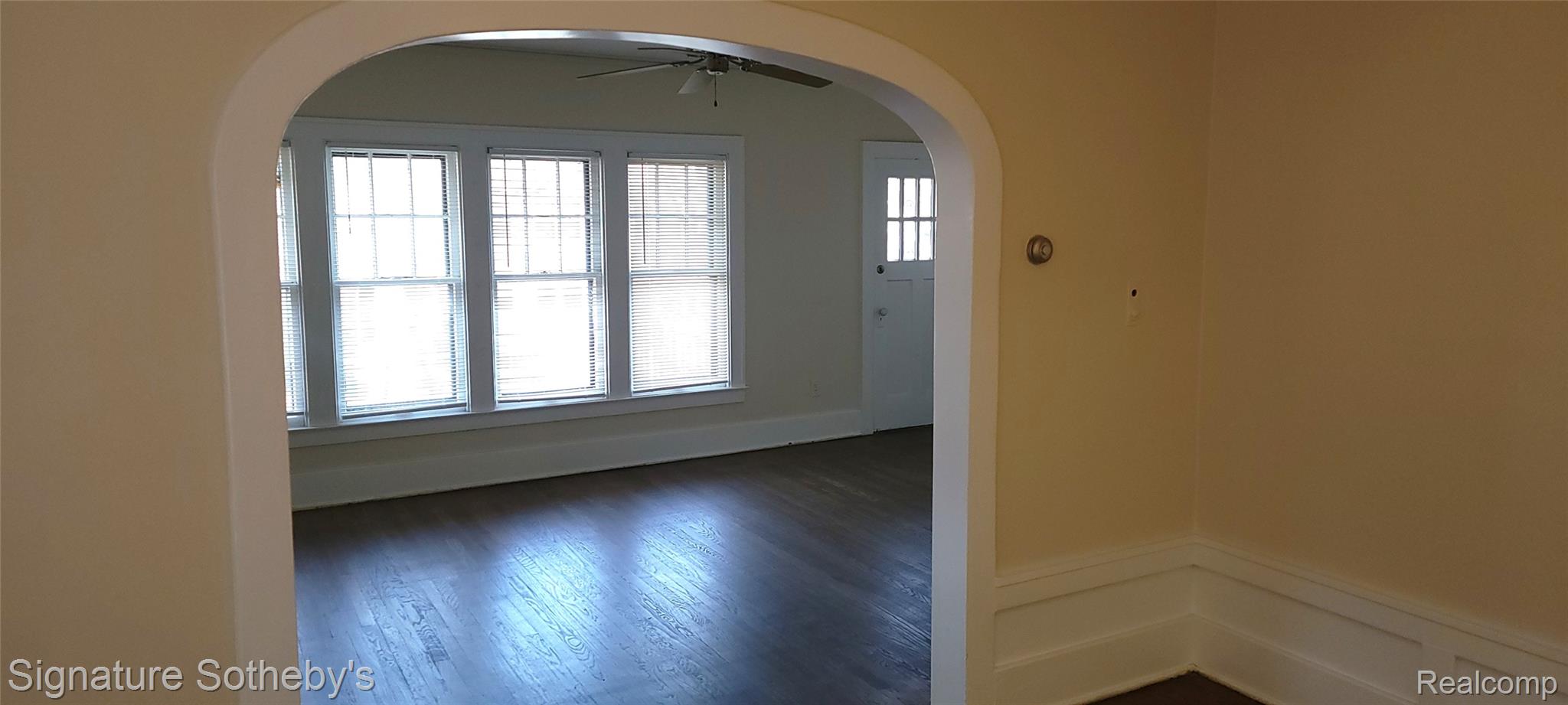 1029 MARYLAND Street