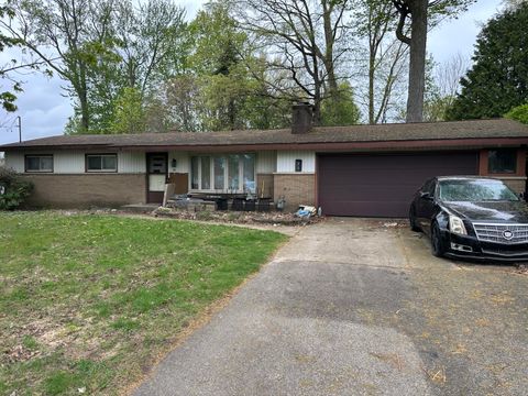 1575 Mullins Avenue NW Walker City MI 49534