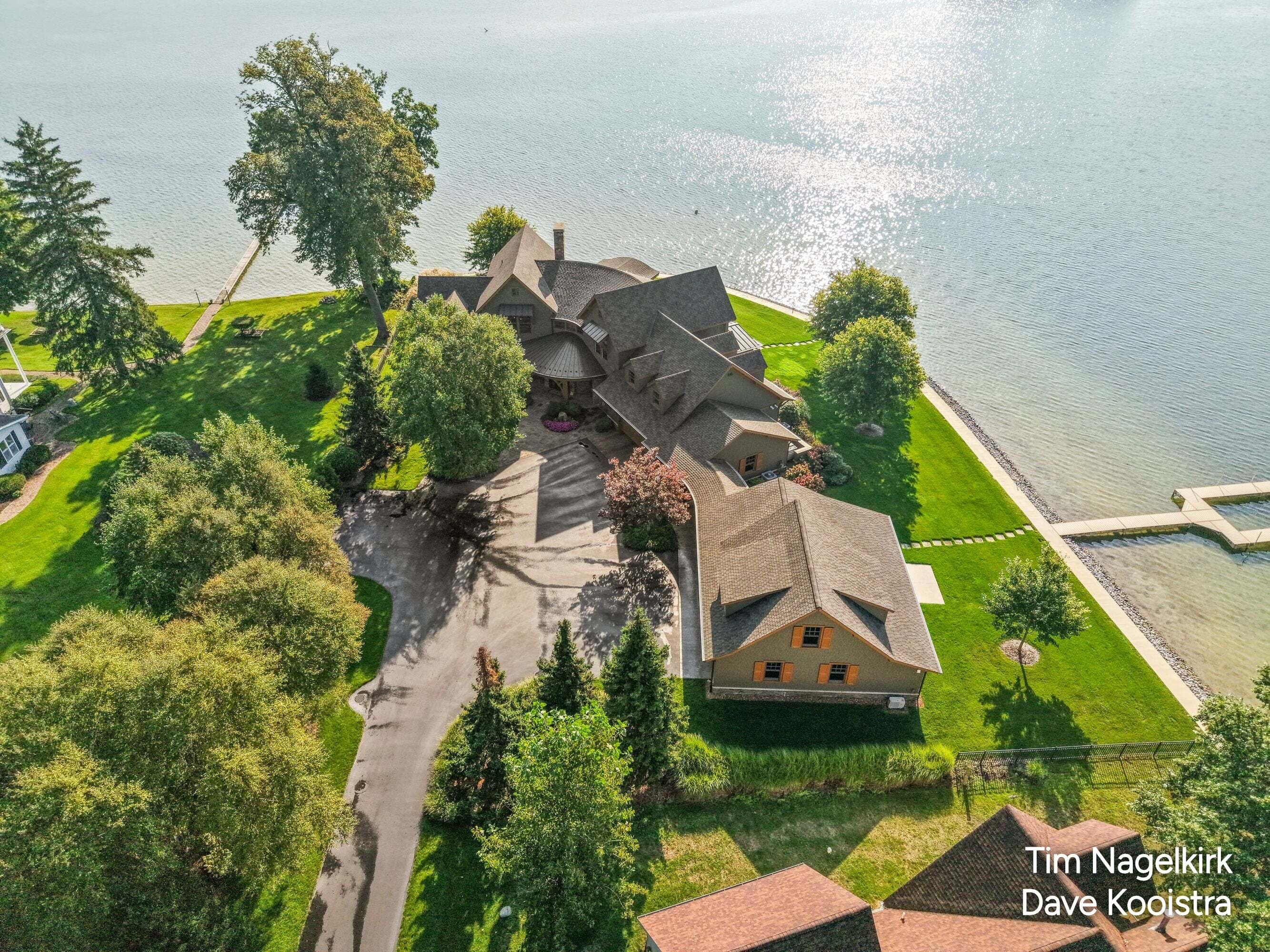 4023 Grandview Drive