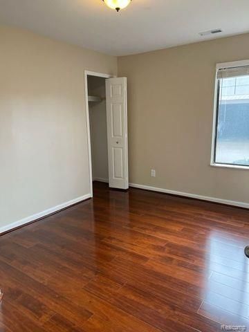 Fraser, Michigan 48026, United States, 2 Bedrooms Bedrooms, ,2 BathroomsBathrooms,Residential,Active,92014