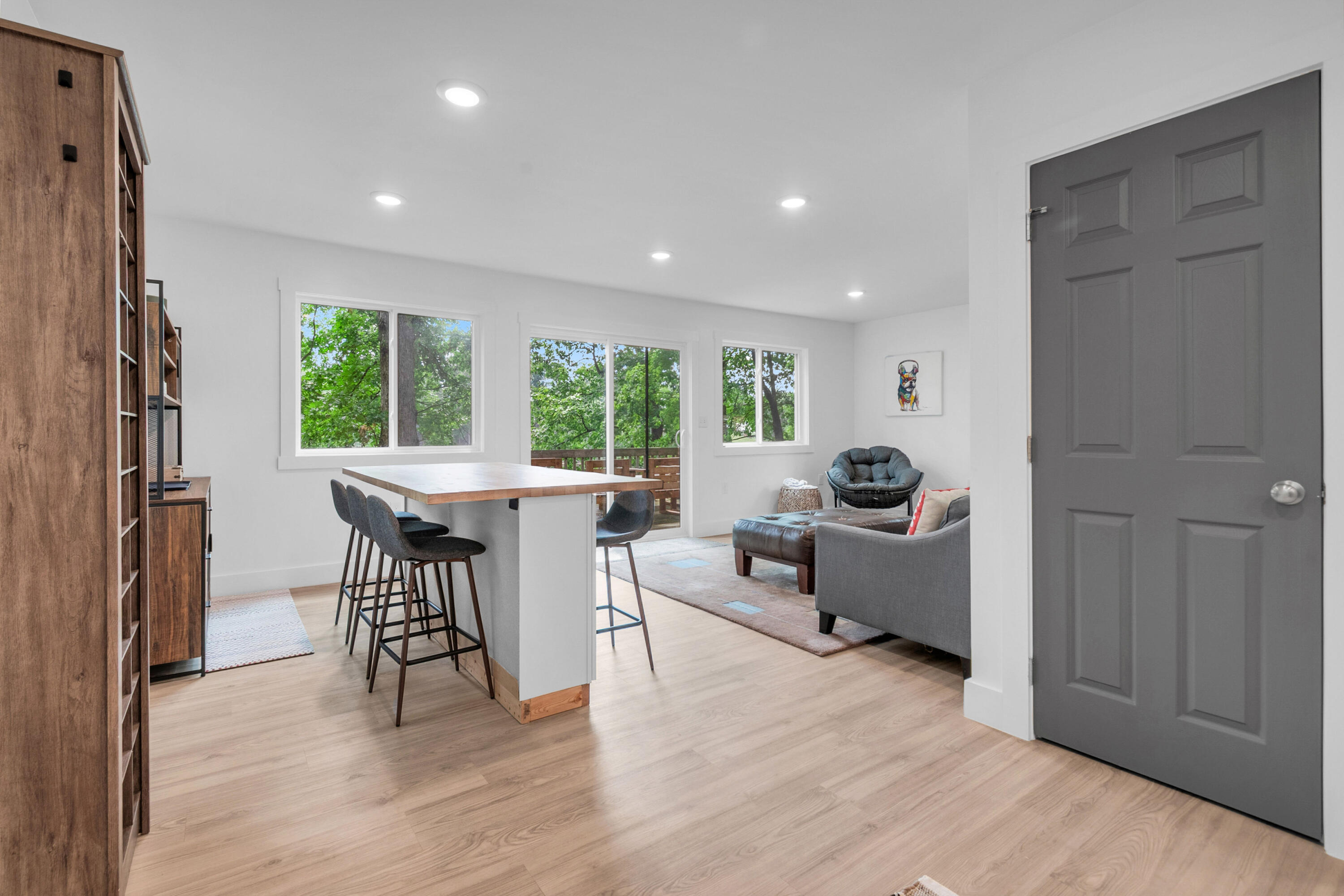 10911 Woodbrook Drive