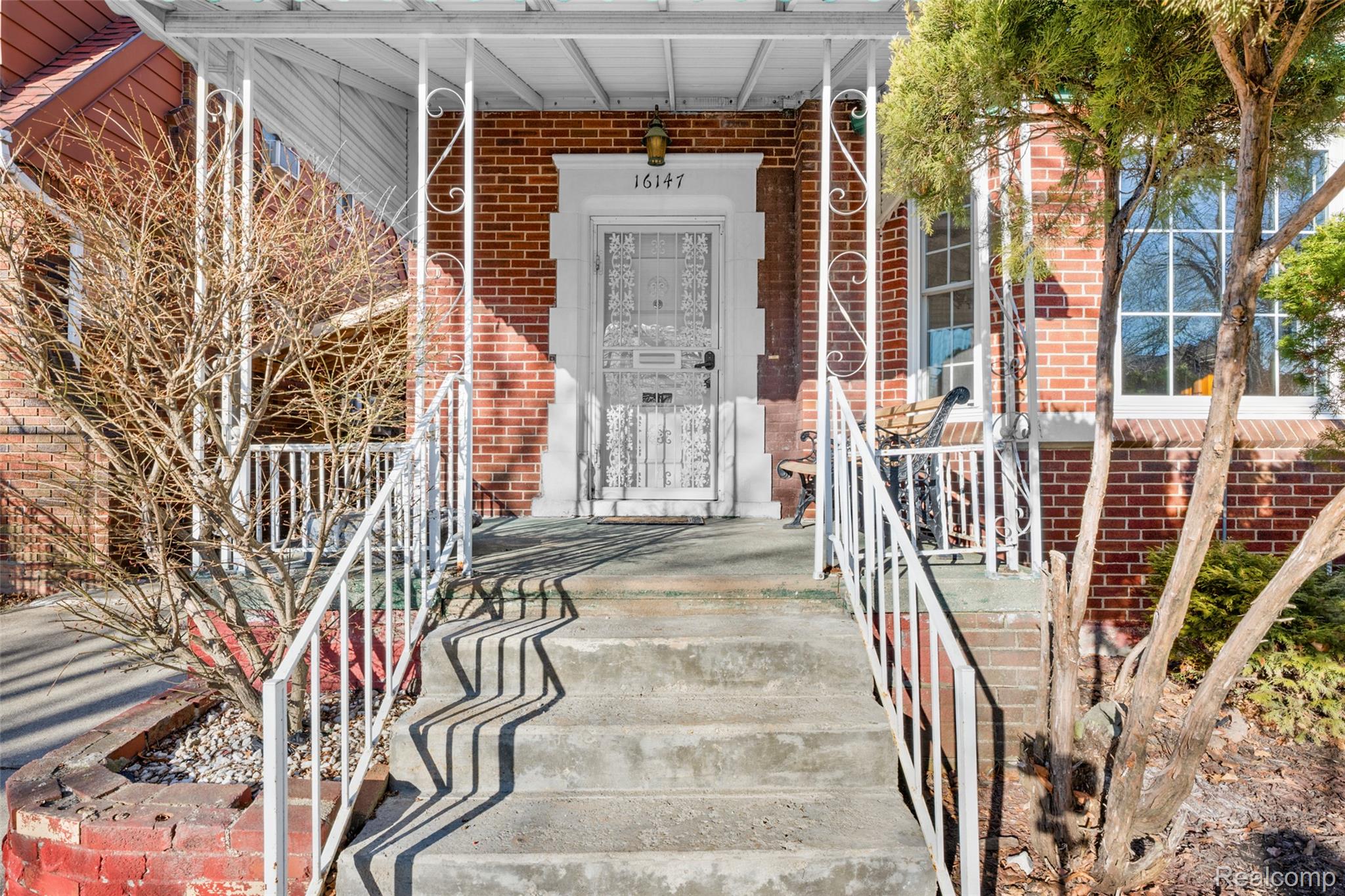 16147 Normandy Street