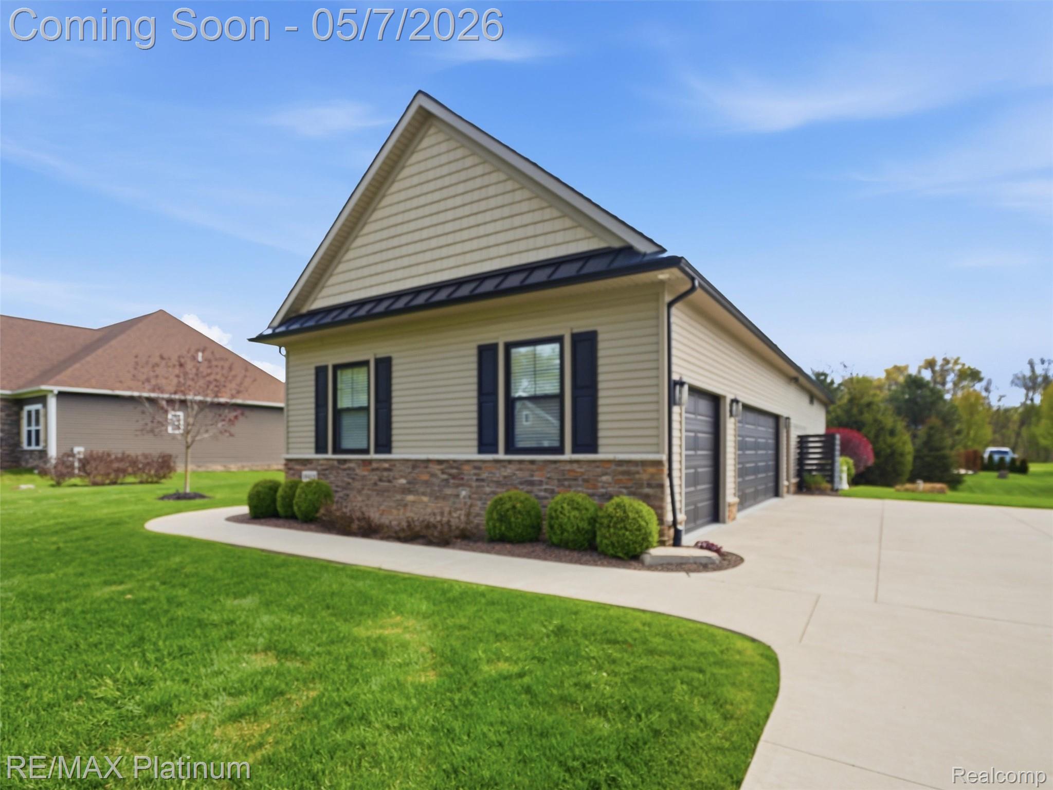 16413 Carrie Lane