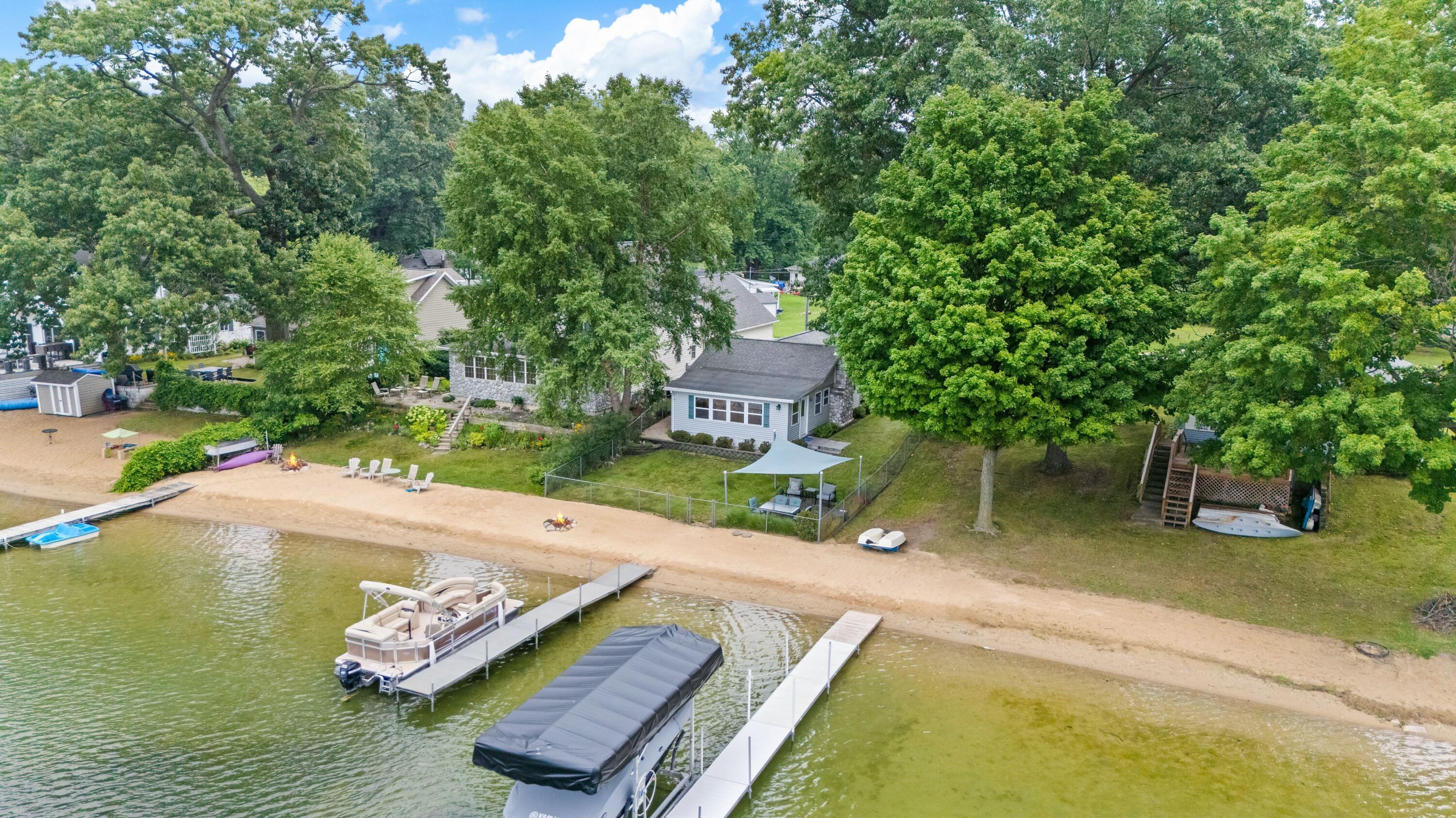 52390 Twin Lakeview Drive