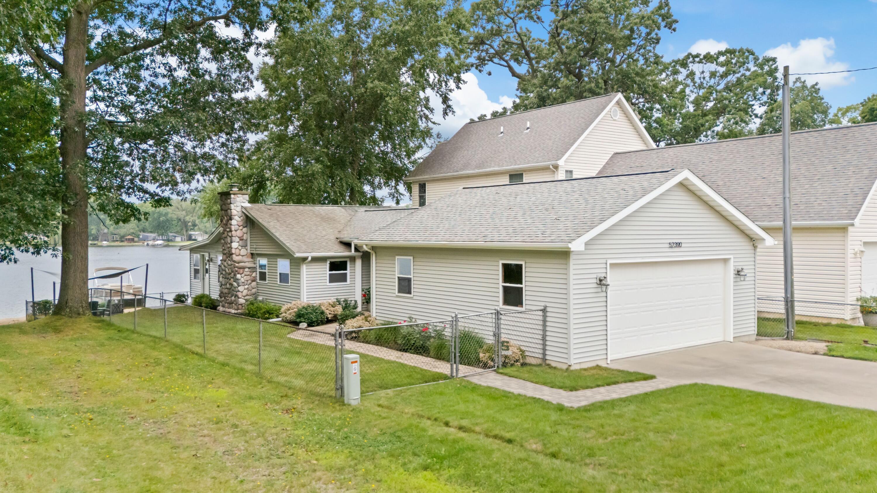 52390 Twin Lakeview Drive